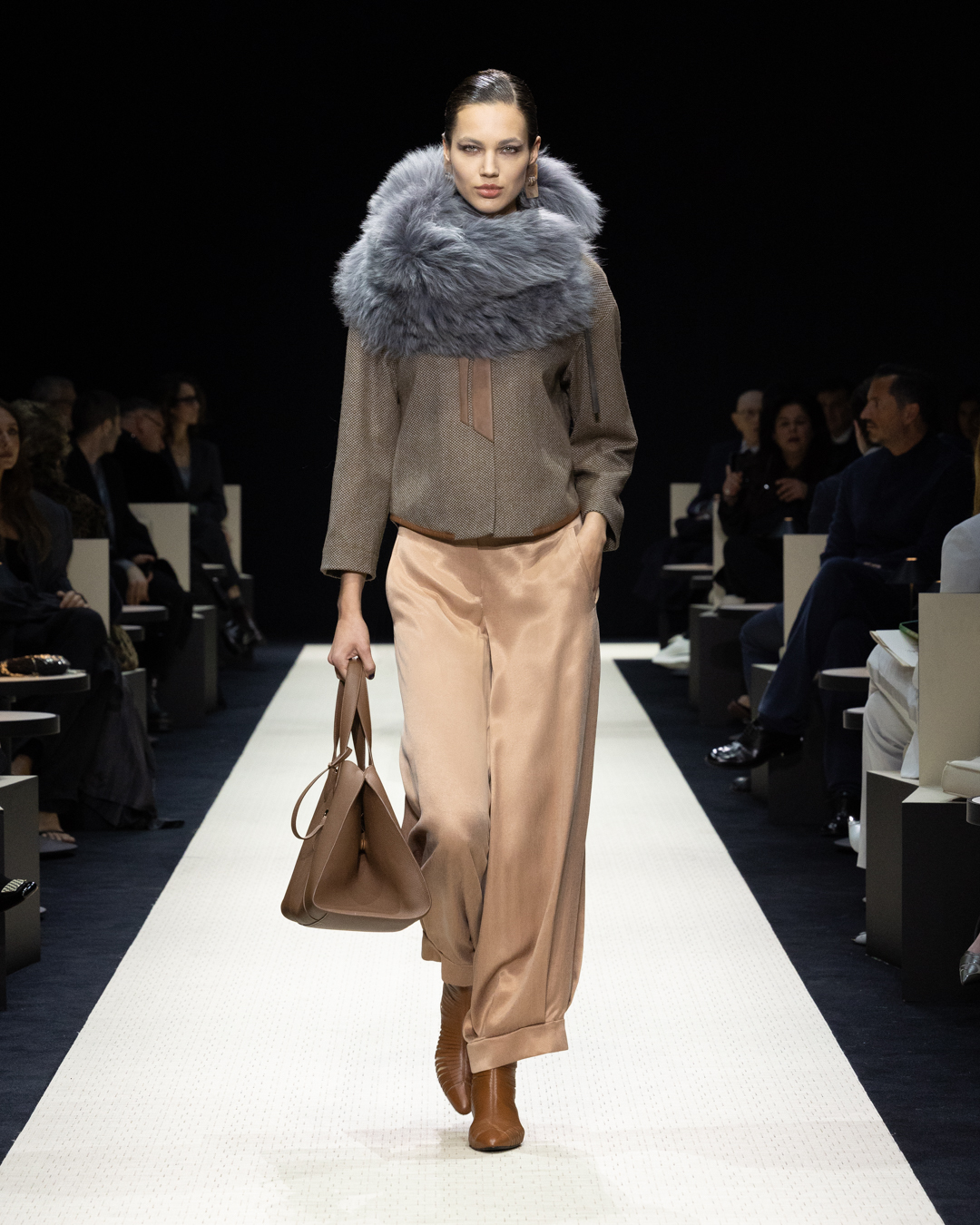 GAD_FW25_SHOW_LOOK_001.jpg