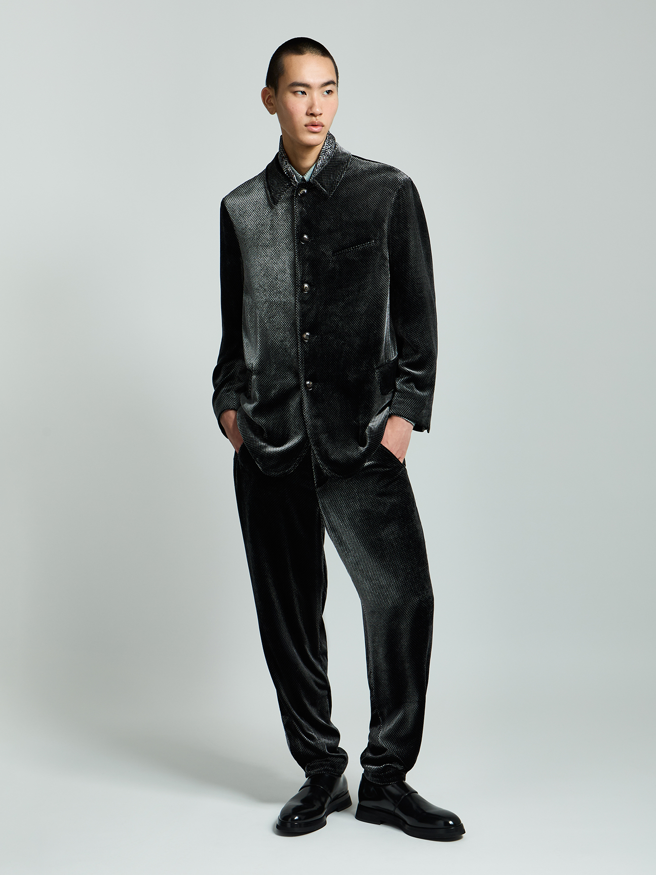 ジョルジオアルマーニ 黒タグ　ロング　ジャケット　レッド Giorgio Armani】ジョルジオアルマーニ『黒タグ UPTON size48