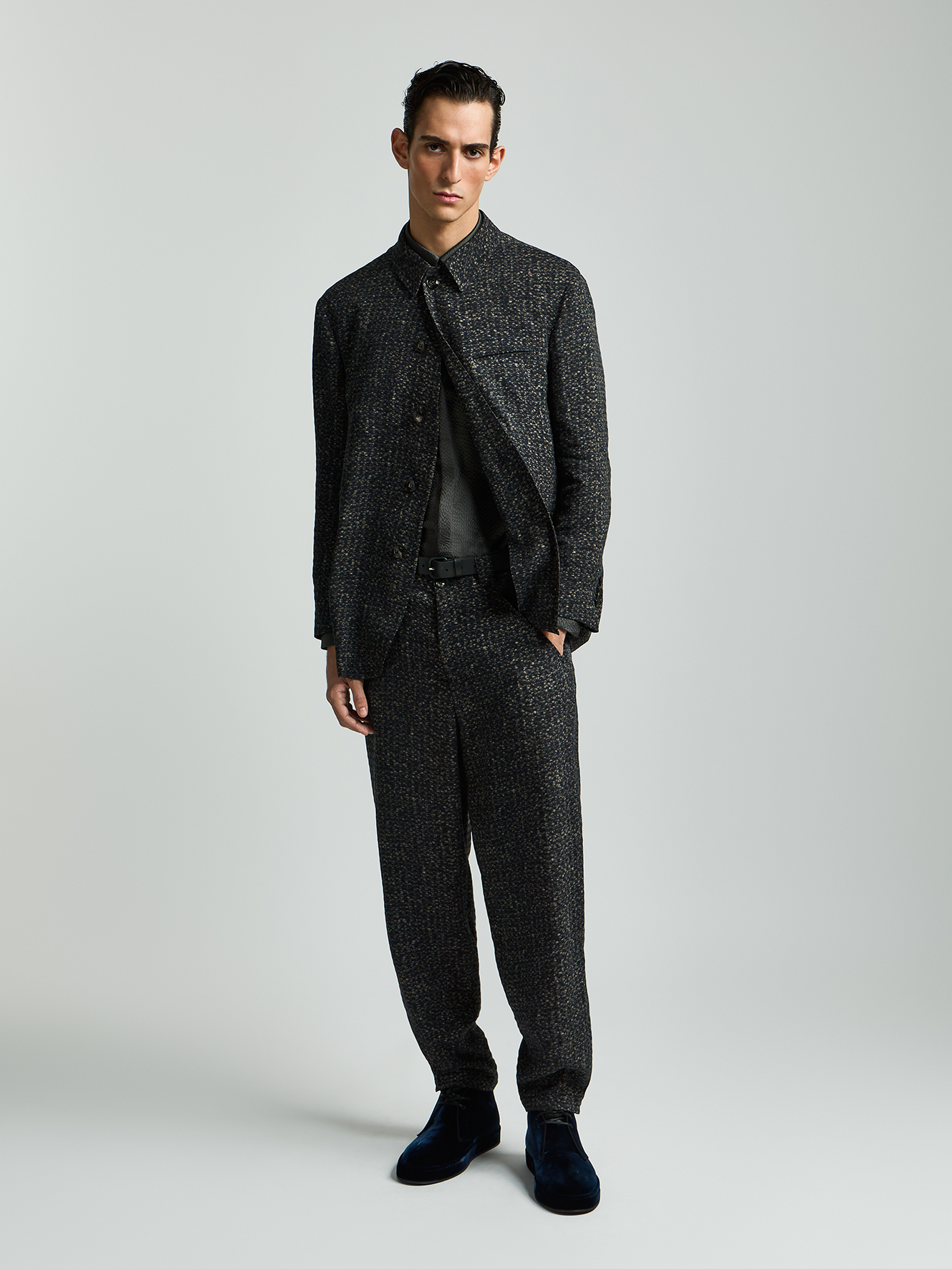 GIORGIO ARMANI アルマーニ　ルックブック　2冊 GIORGIO ARMANI アルマーニ ルックブック 2冊 - メルカリ