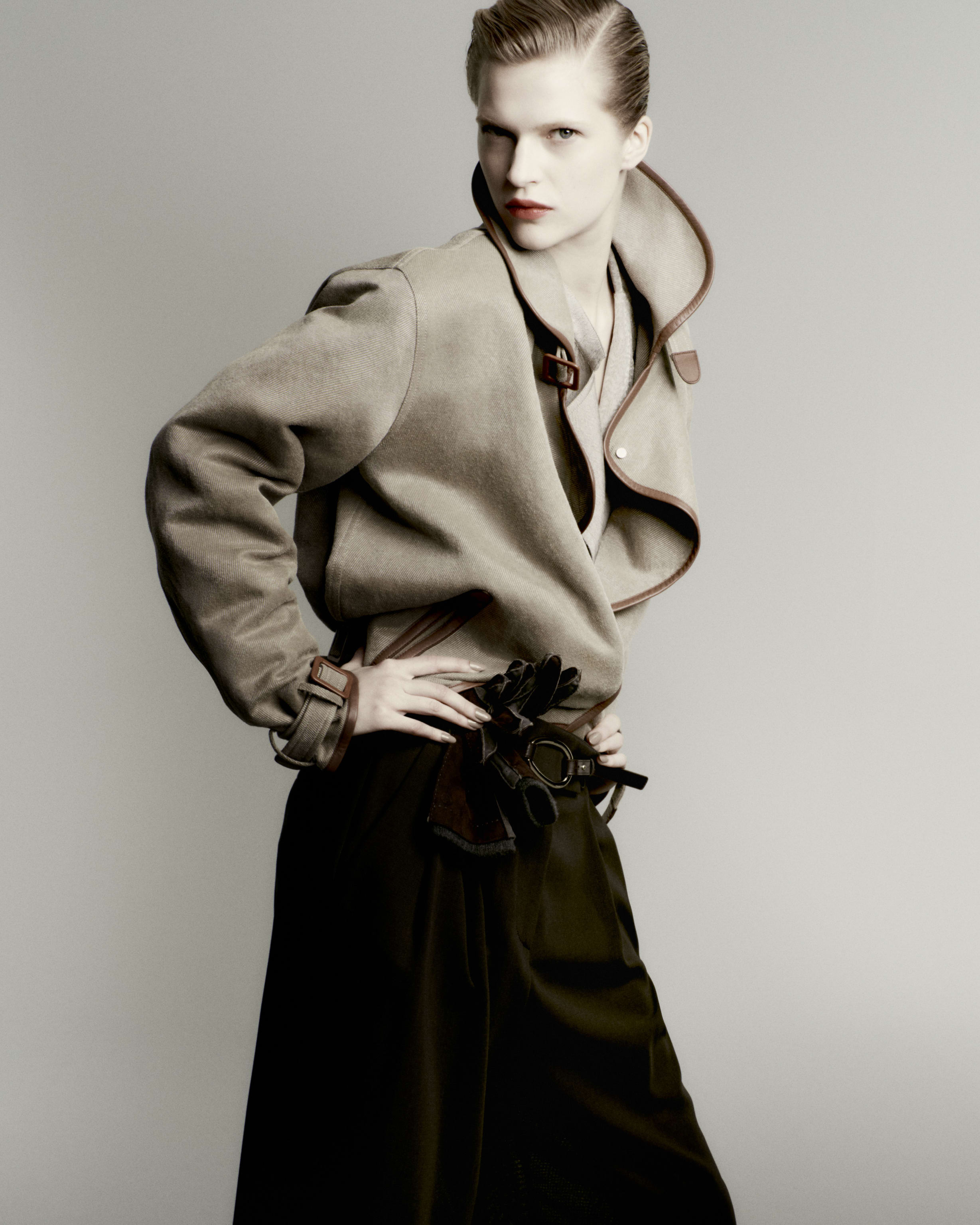 FW24-25_GA_ADV_GLOBAL_FASHION_W_ACC_13