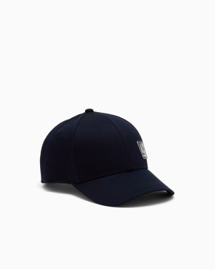 Caps