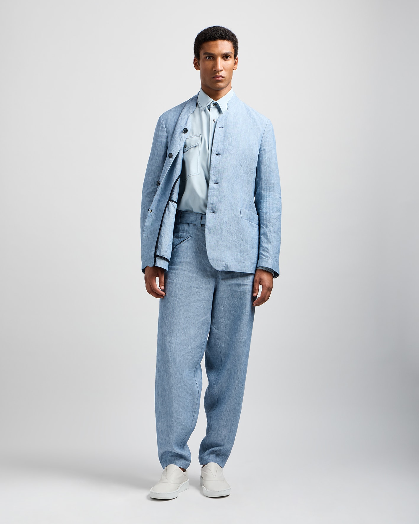 LOOK007
