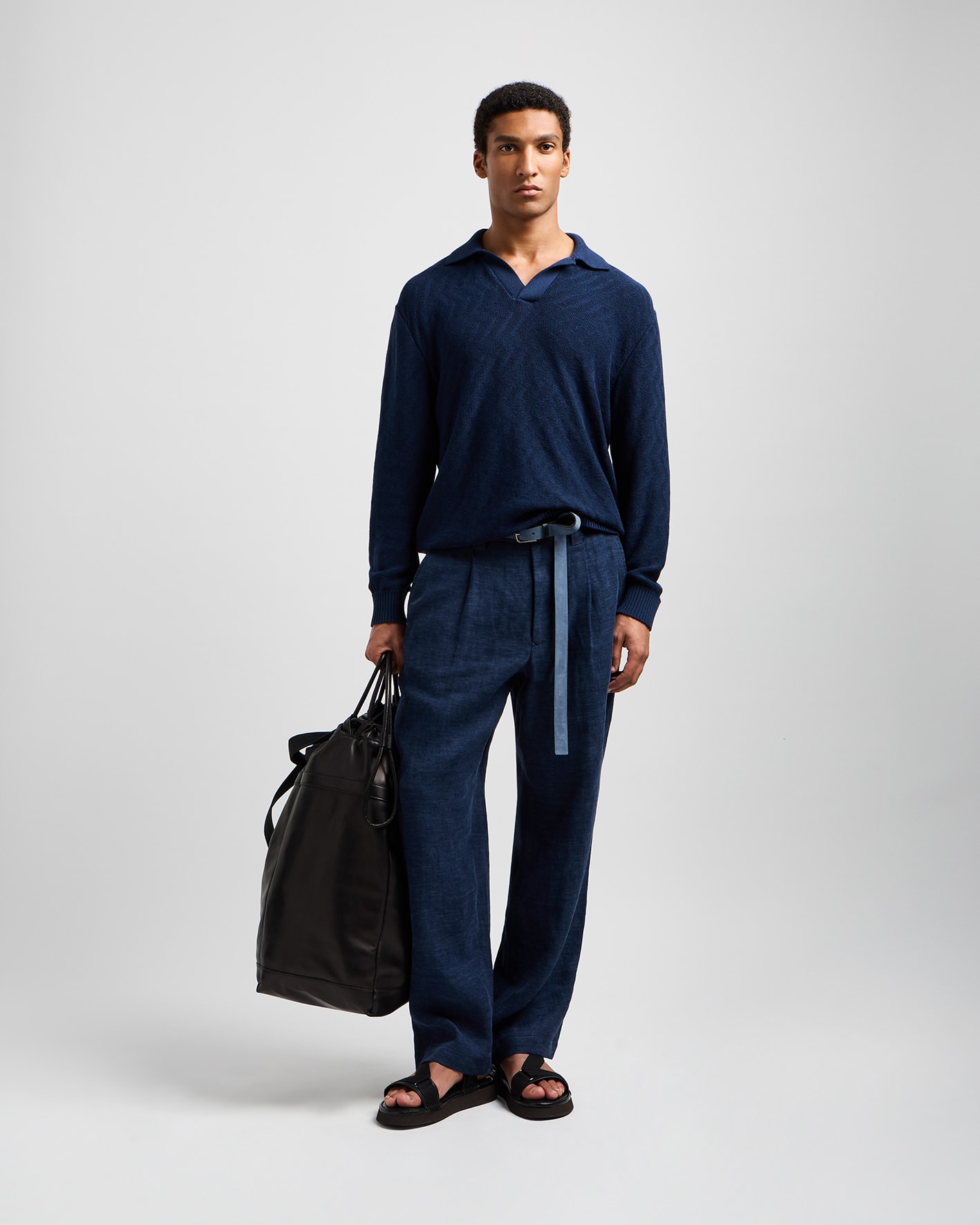 LOOK022
