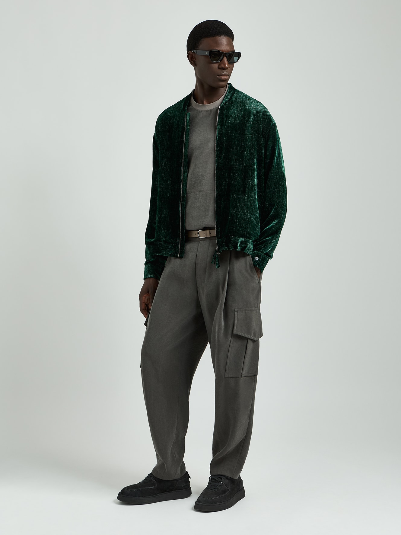 LOOK008