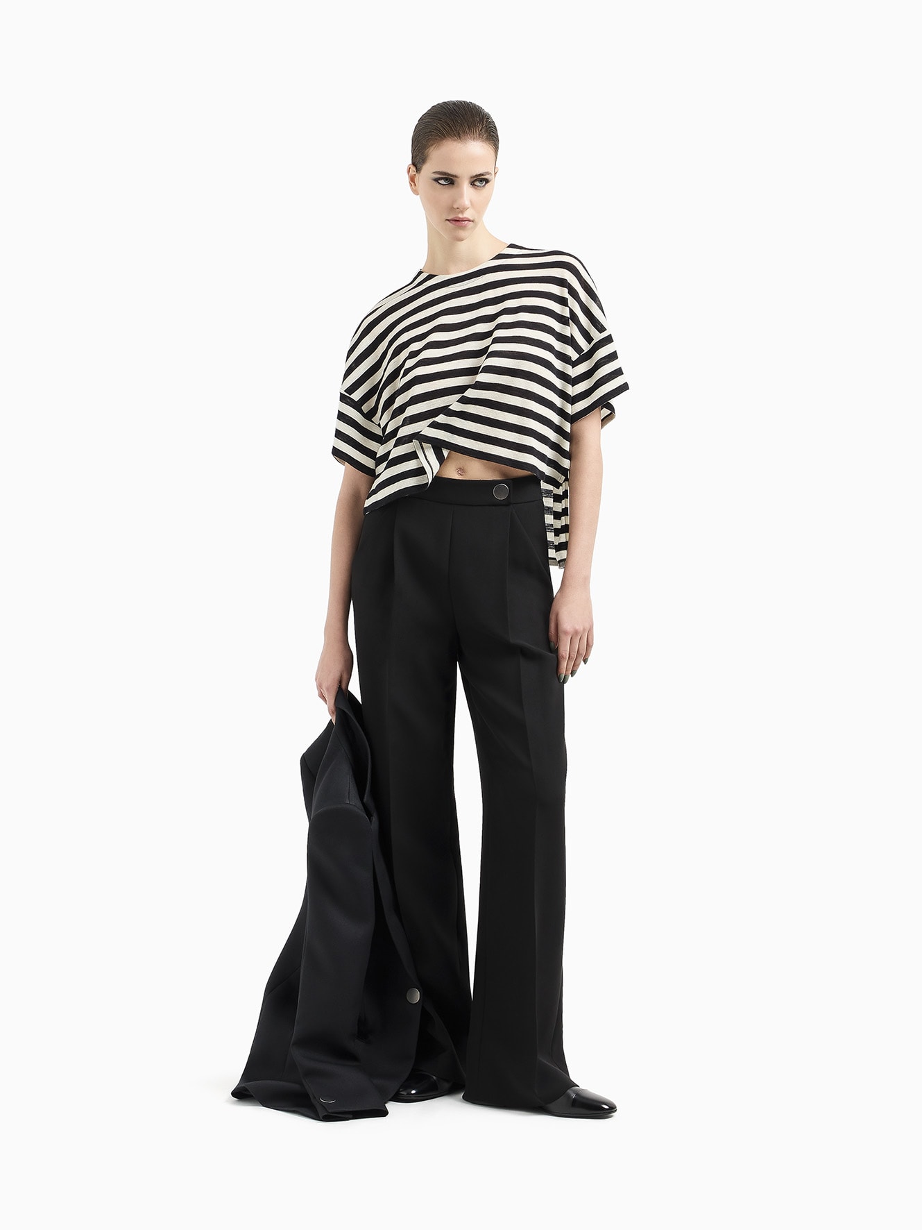 LOOK008