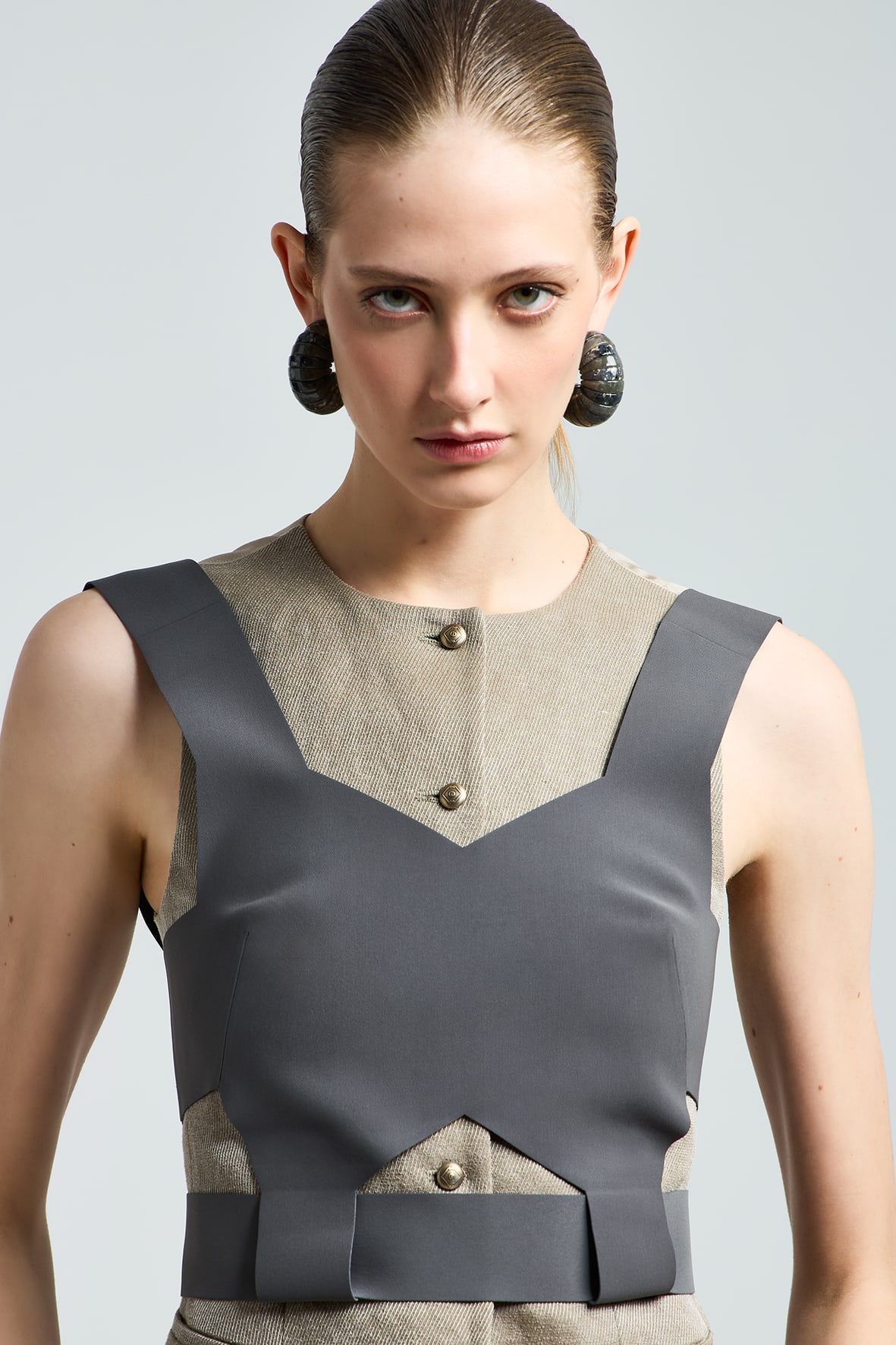 LOOK012BIS