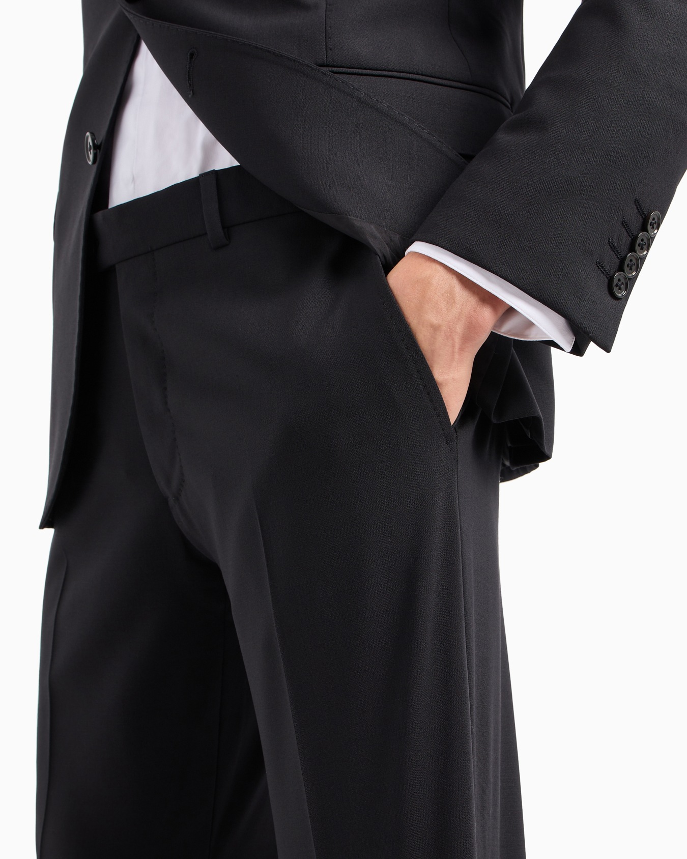 Single-breasted, slim-fit suit in brushed stretch light wool Slide 5
