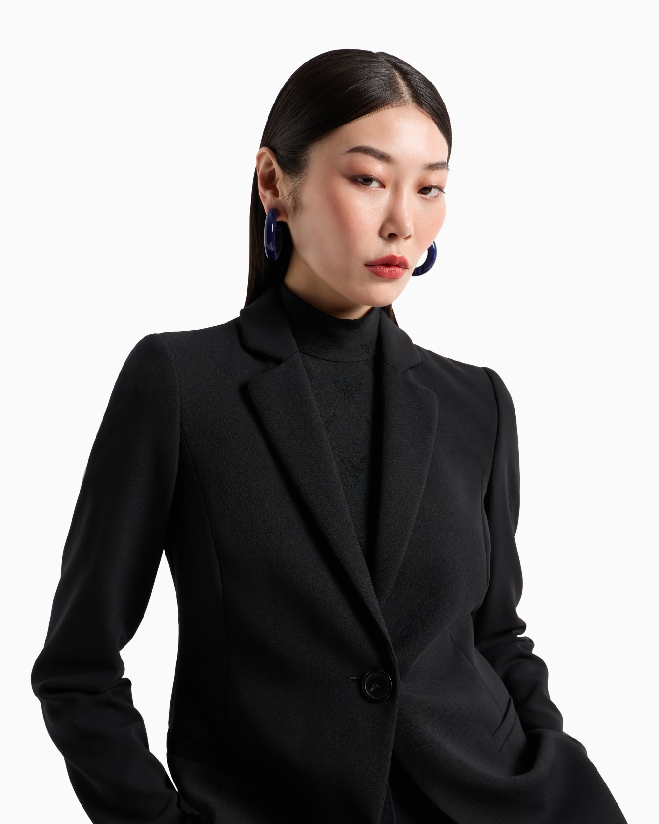 Chaqueta de abotonadura sencilla en grain de poudre de lana Diapositiva 4