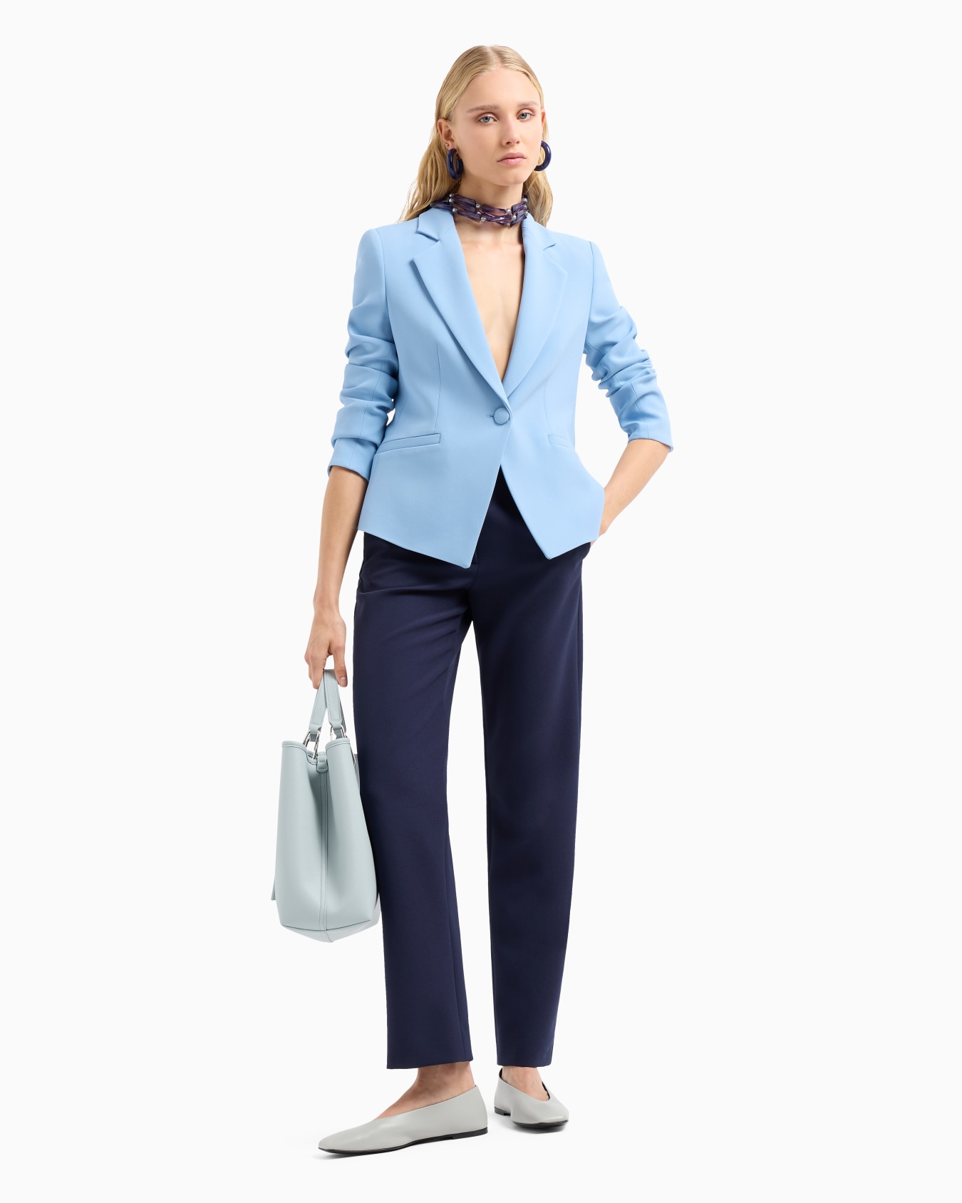 Cady crêpe jacket with lapels Slide 3