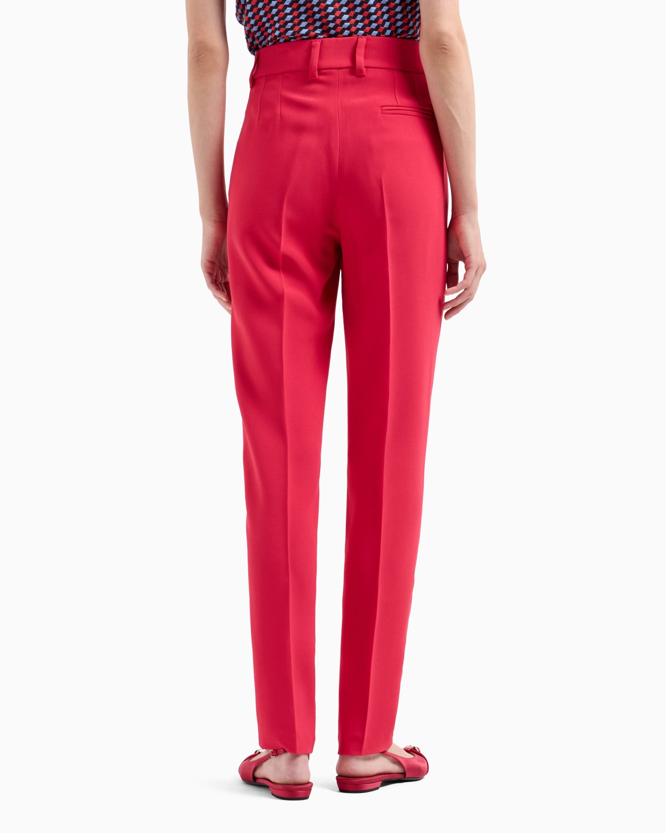 Cady crêpe trousers with belt loops and rib Slide 2