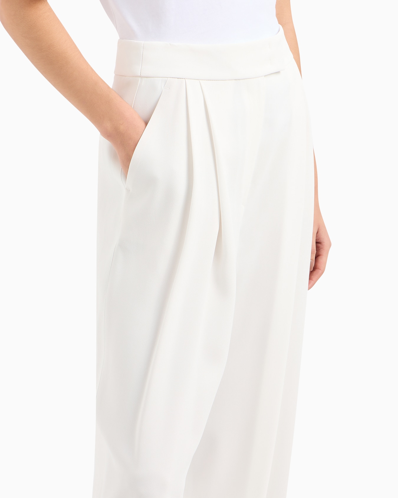 Envers-satin palazzo trousers with darts Slide 4