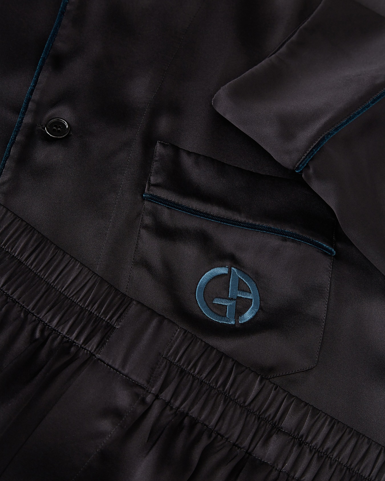 Silk monogrammed pyjamas Slide 3