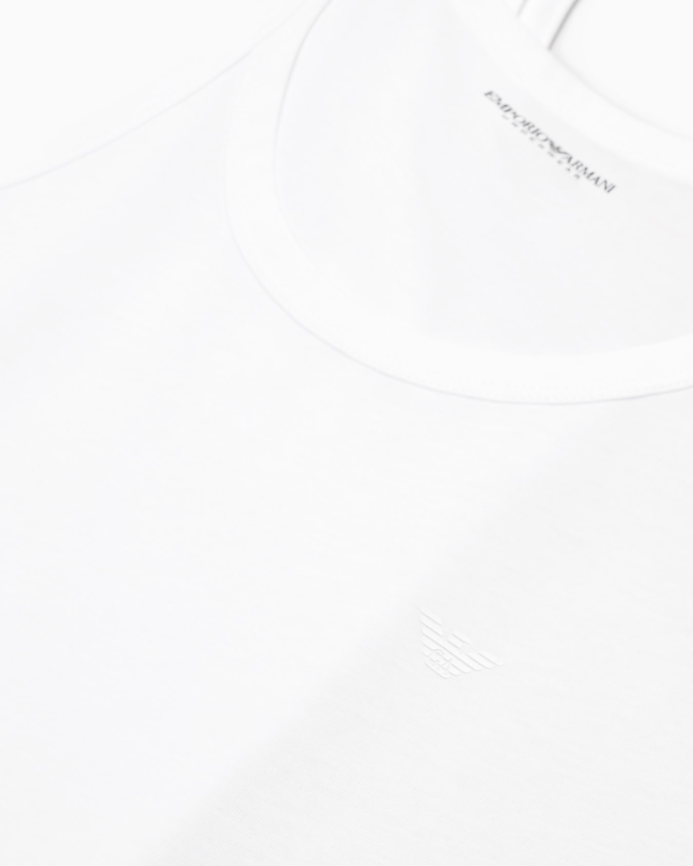 Lounge T-Shirts Slide 2