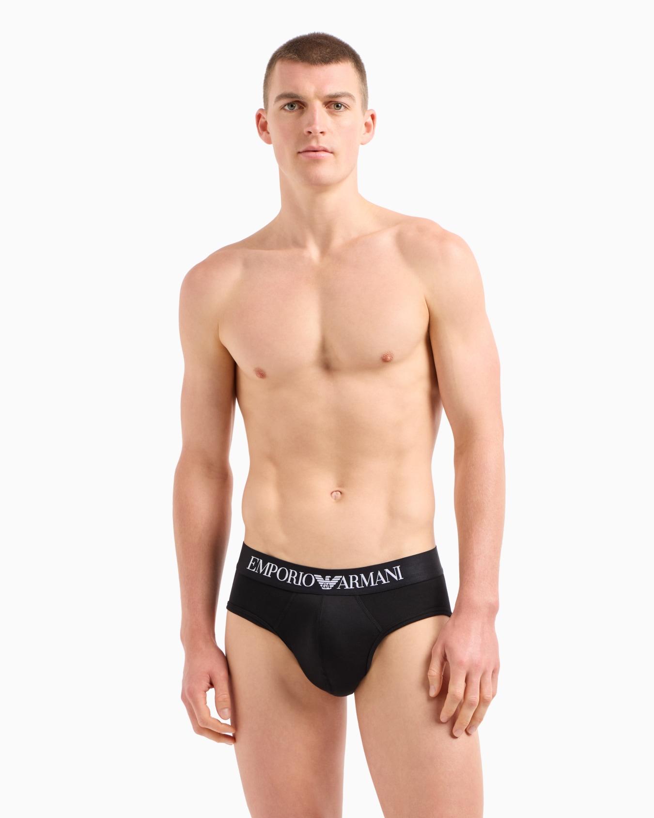 Basic briefs with logo waistband Slide 1