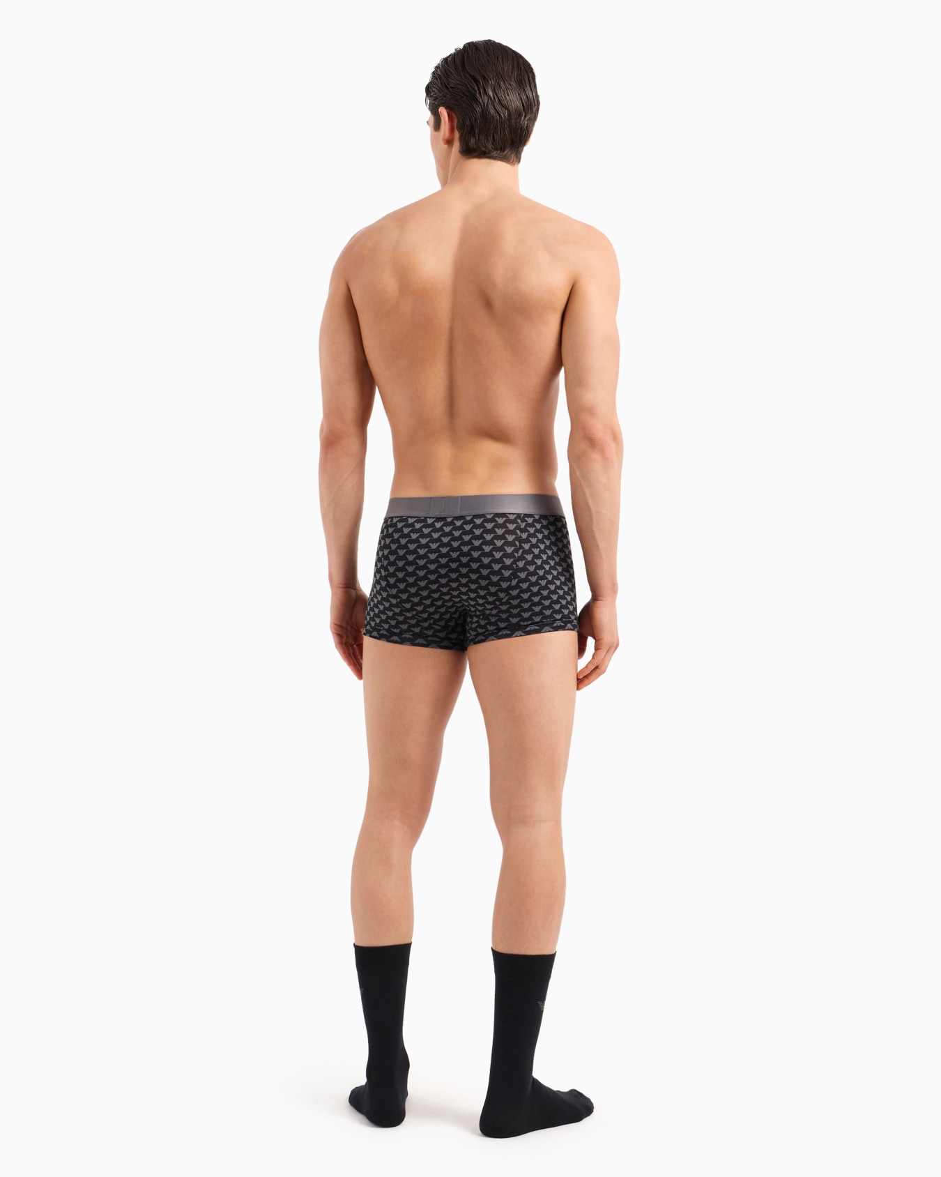 Geschenkbox bestehend aus eng anliegender Boxershorts und Socken mit festlichem Muster Folie 2