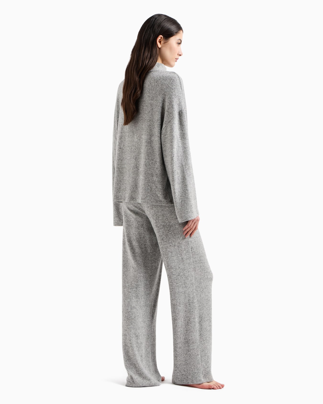 Brushed viscose pyjamas with logo patch Slide 2