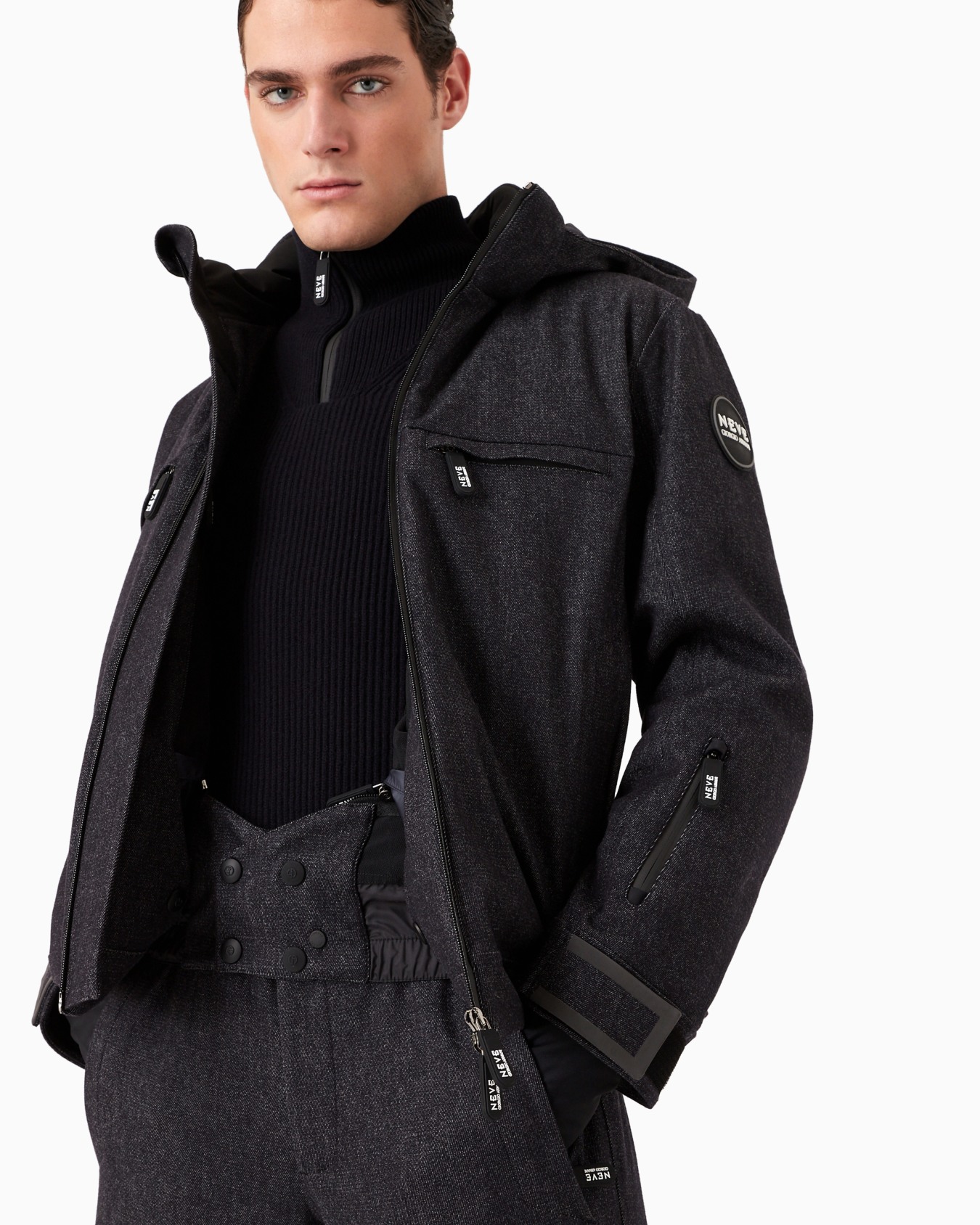 Giorgio Armani Neve technical ski jacket Slide 5