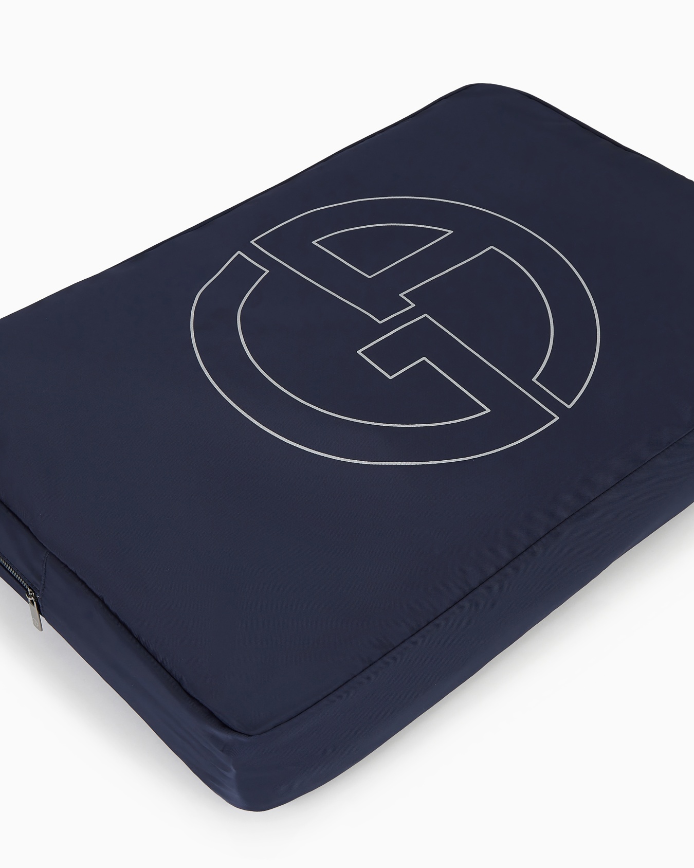 Cotton-terry beach towel with oversized jacquard GA logo Slide 2