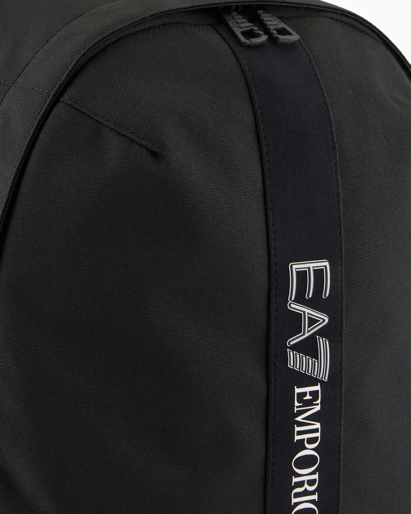 ASV recycled fabric round backpack Slide 4