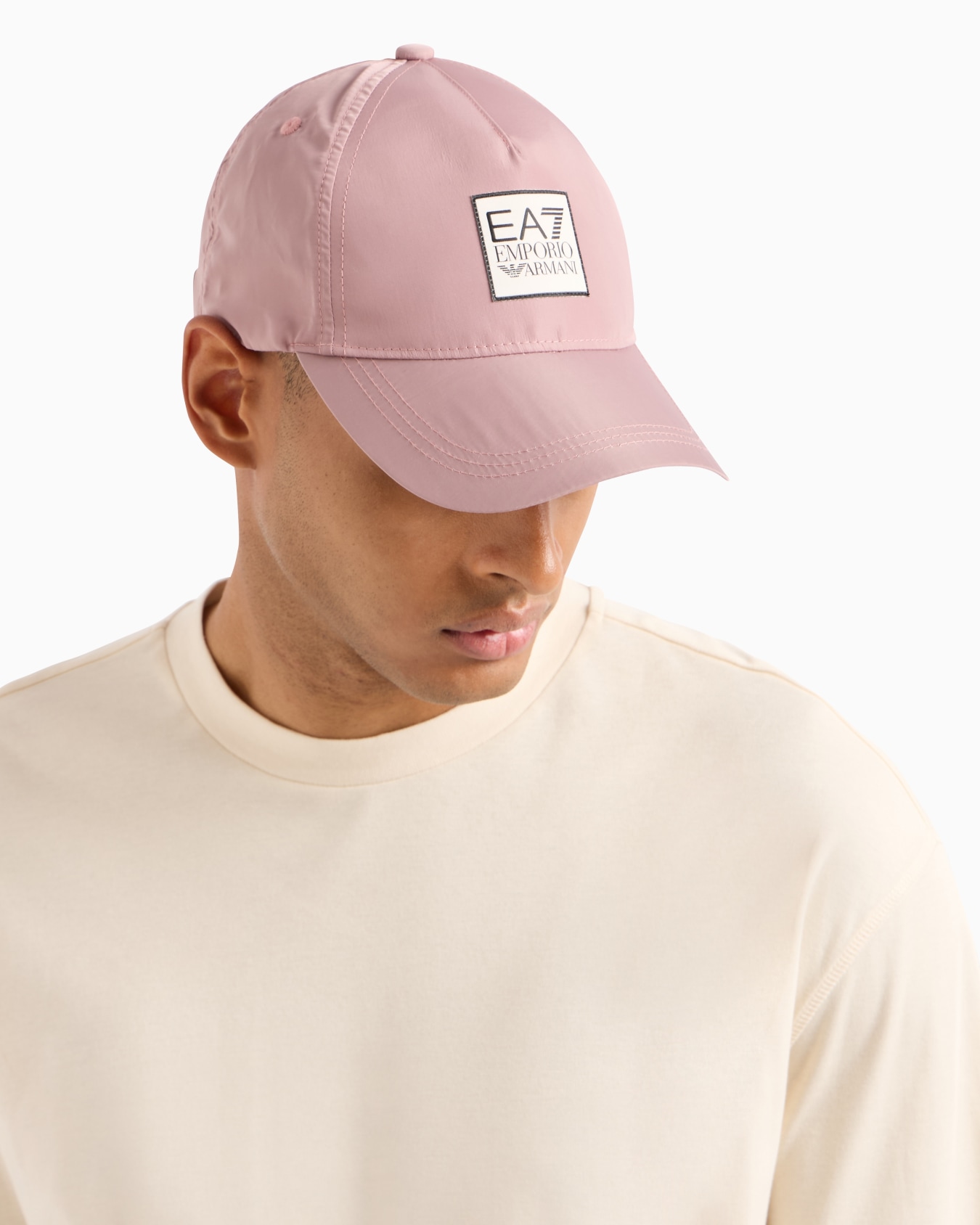 Contemporary Sport recycled fabric baseball cap Slide 3
