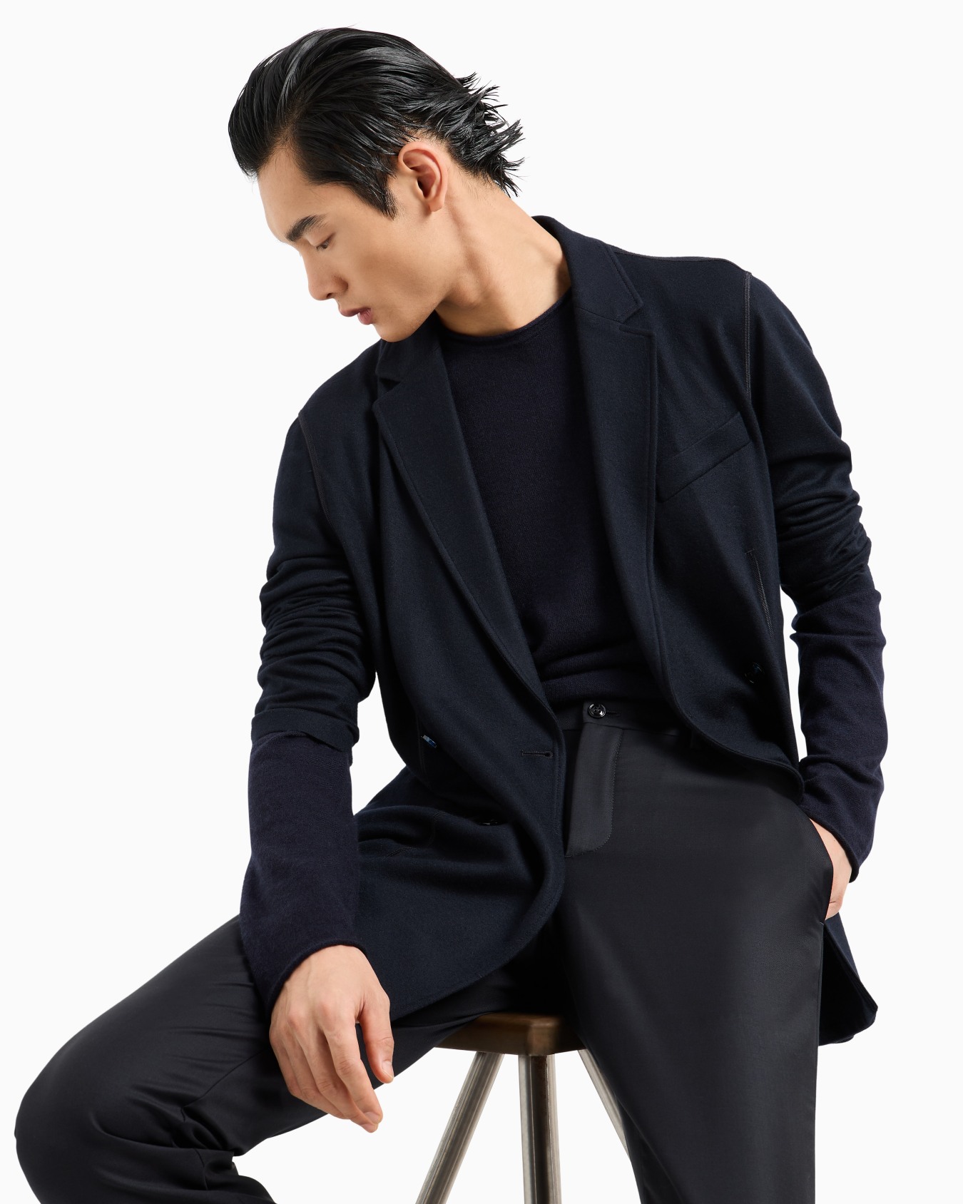 Icon double-breasted jacket in fulled cashmere interlock Slide 5