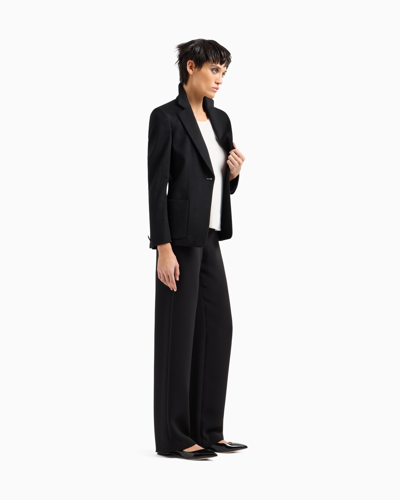 Single-breasted jacket in virgin wool and cashmere Slide 1
