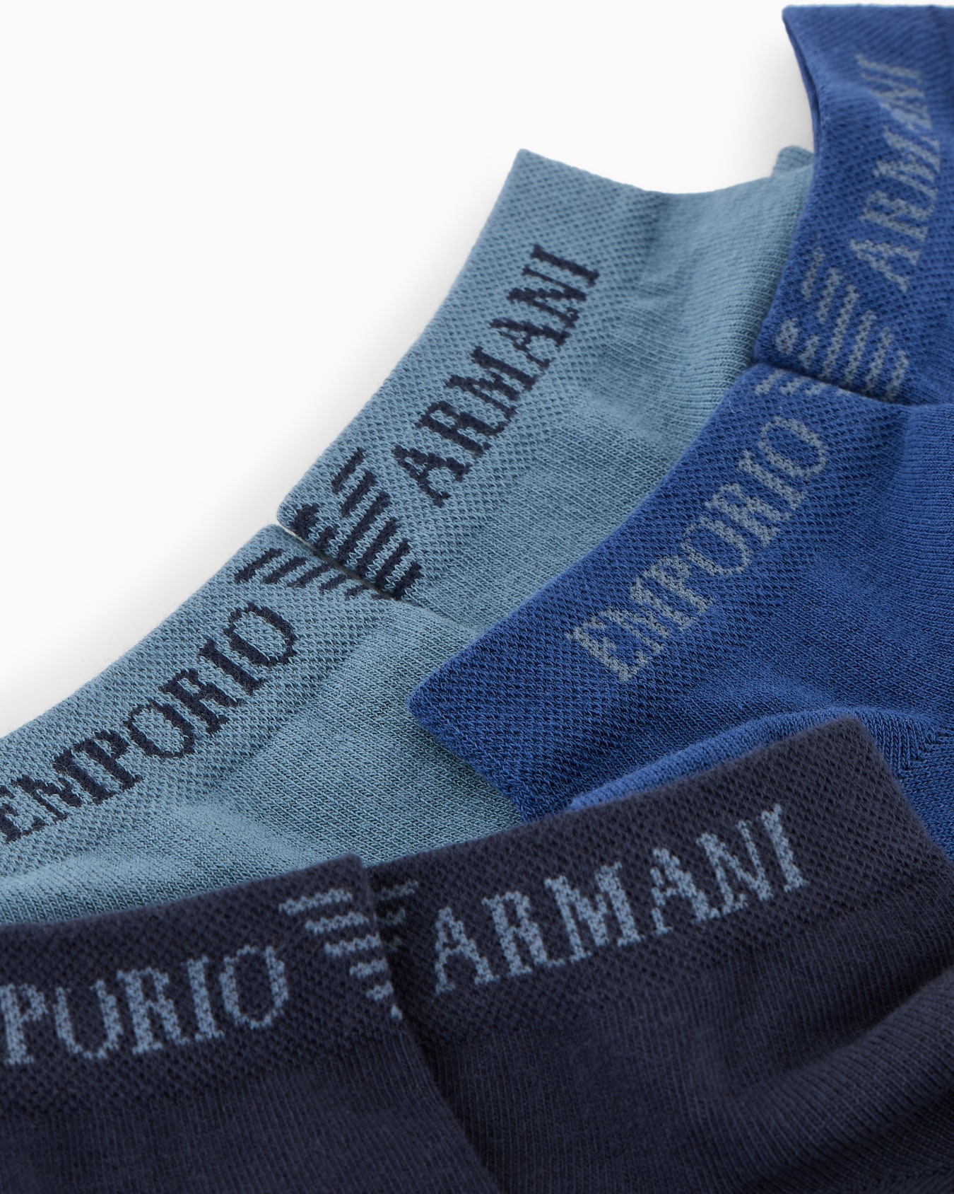 Three-pack of socks with jacquard Emporio Armani logo Slide 1