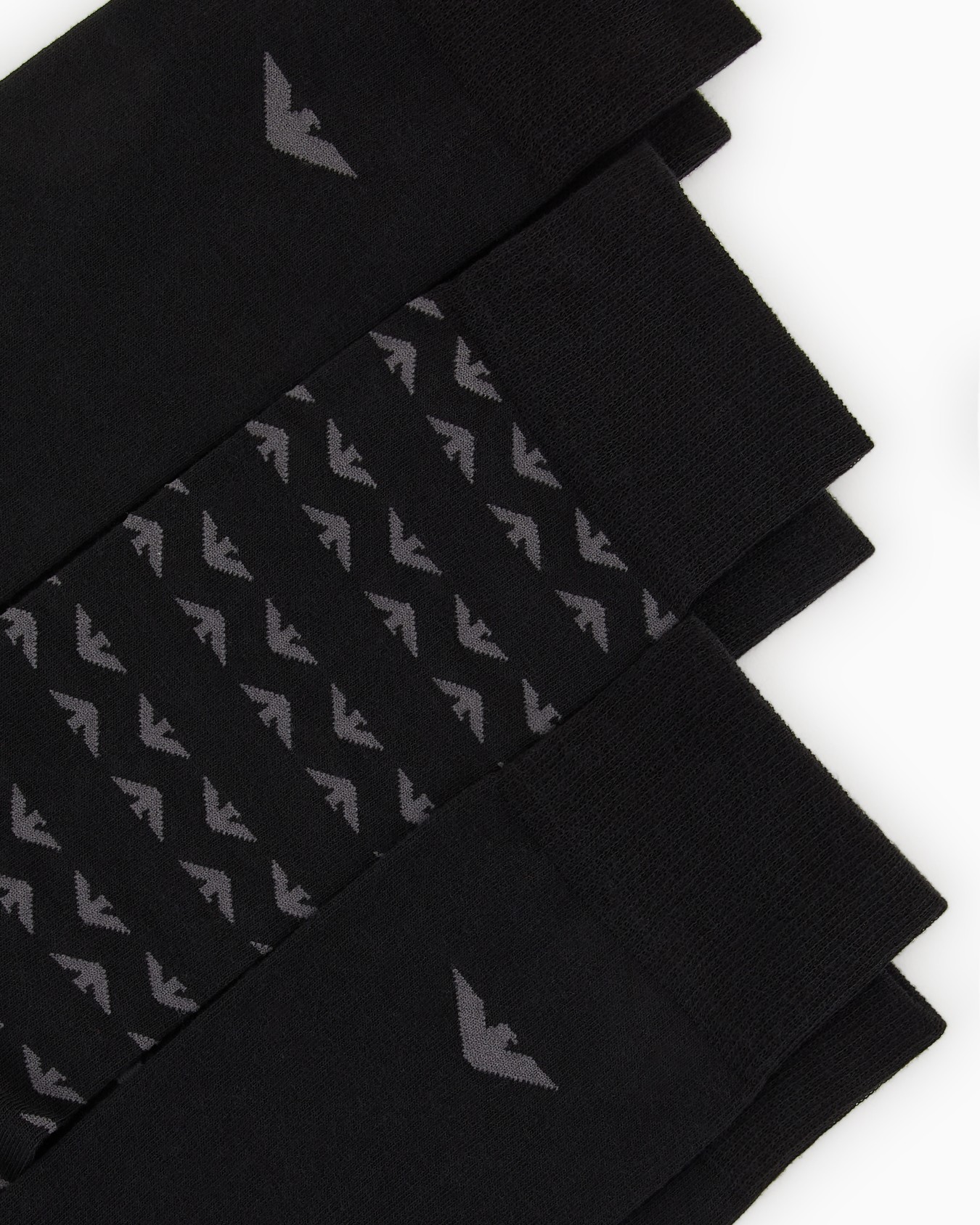 Three-pack of socks with jacquard eagle pattern Slide 1