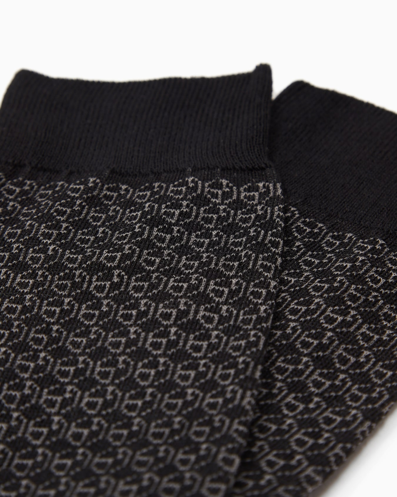 Short socks with embroidered logo Slide 1