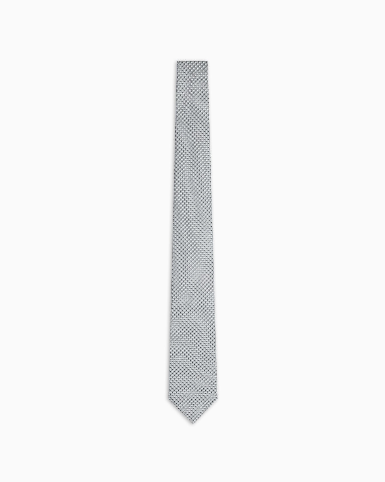 Pure silk tie with jacquard op-art motif Slide 0