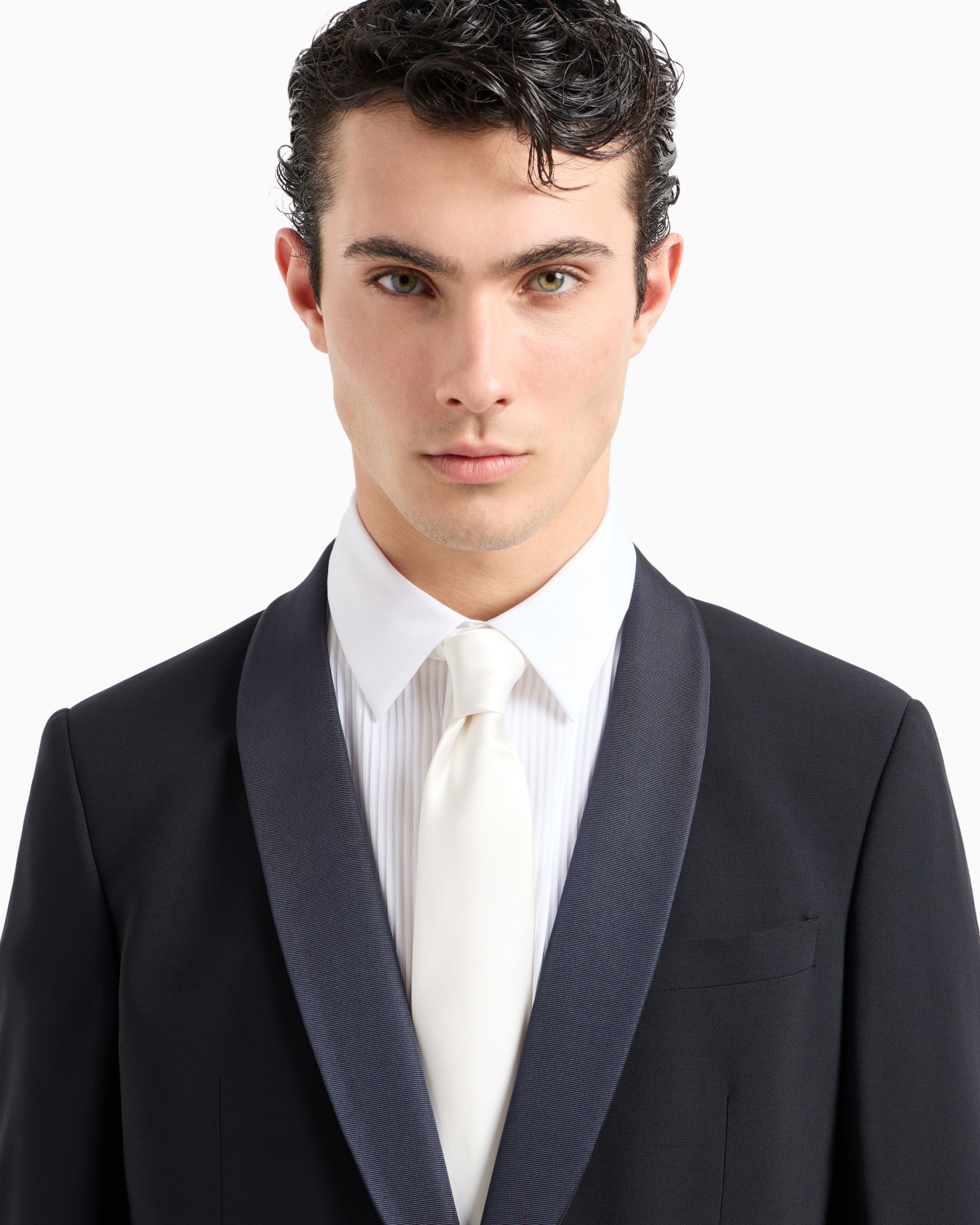 Krawatte aus reiner Seide mit kleinem Jacquard-Motiv Folie 2