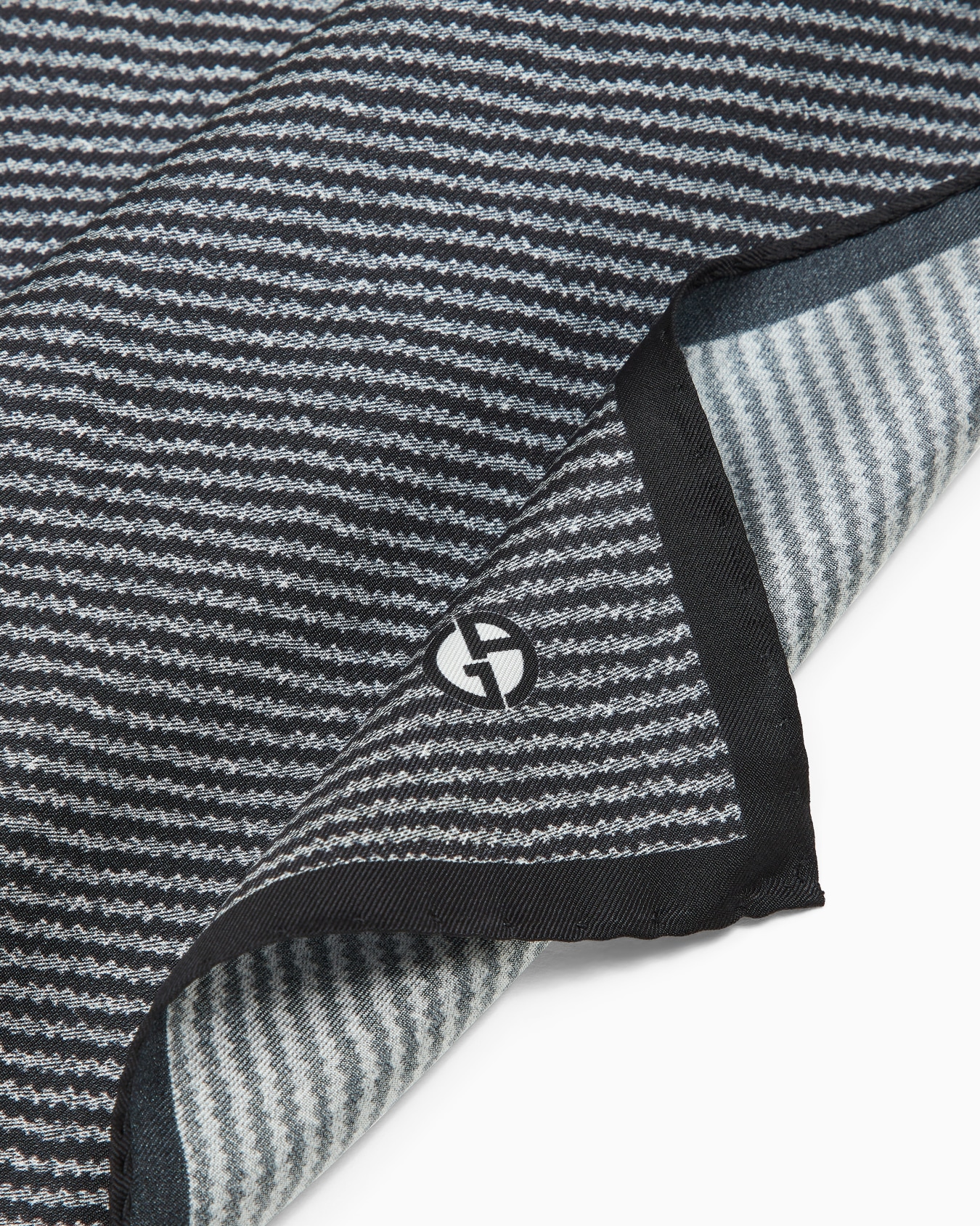ASV printed silk pocket square Slide 1