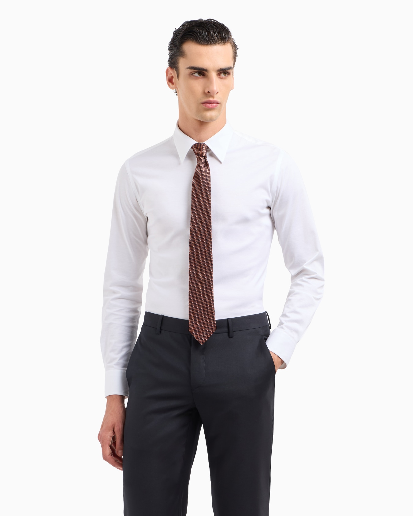 Corbata de seda con motivo geométrico en tejido jacquard Diapositiva 2