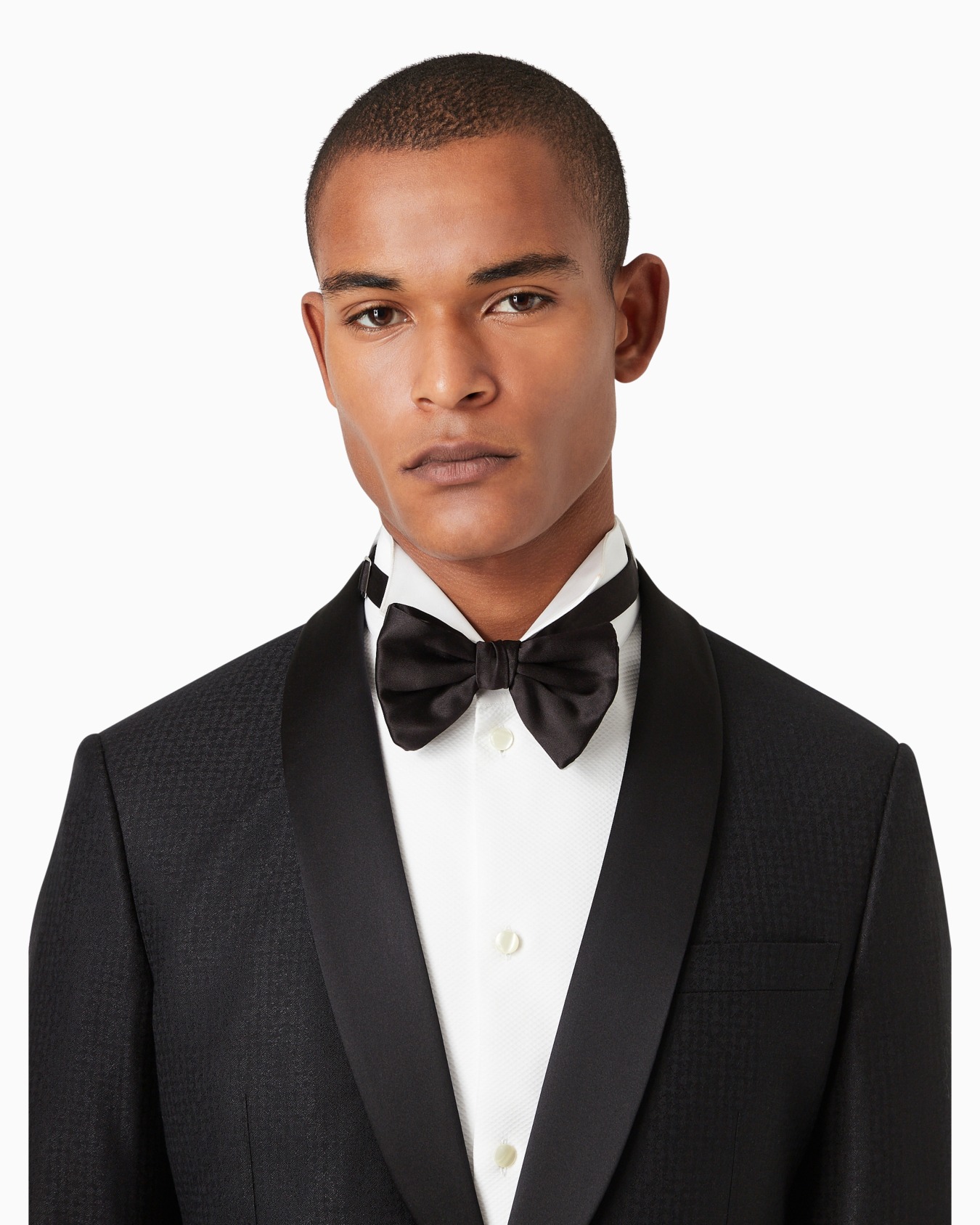 Large, pure silk knotted bow tie Slide 2