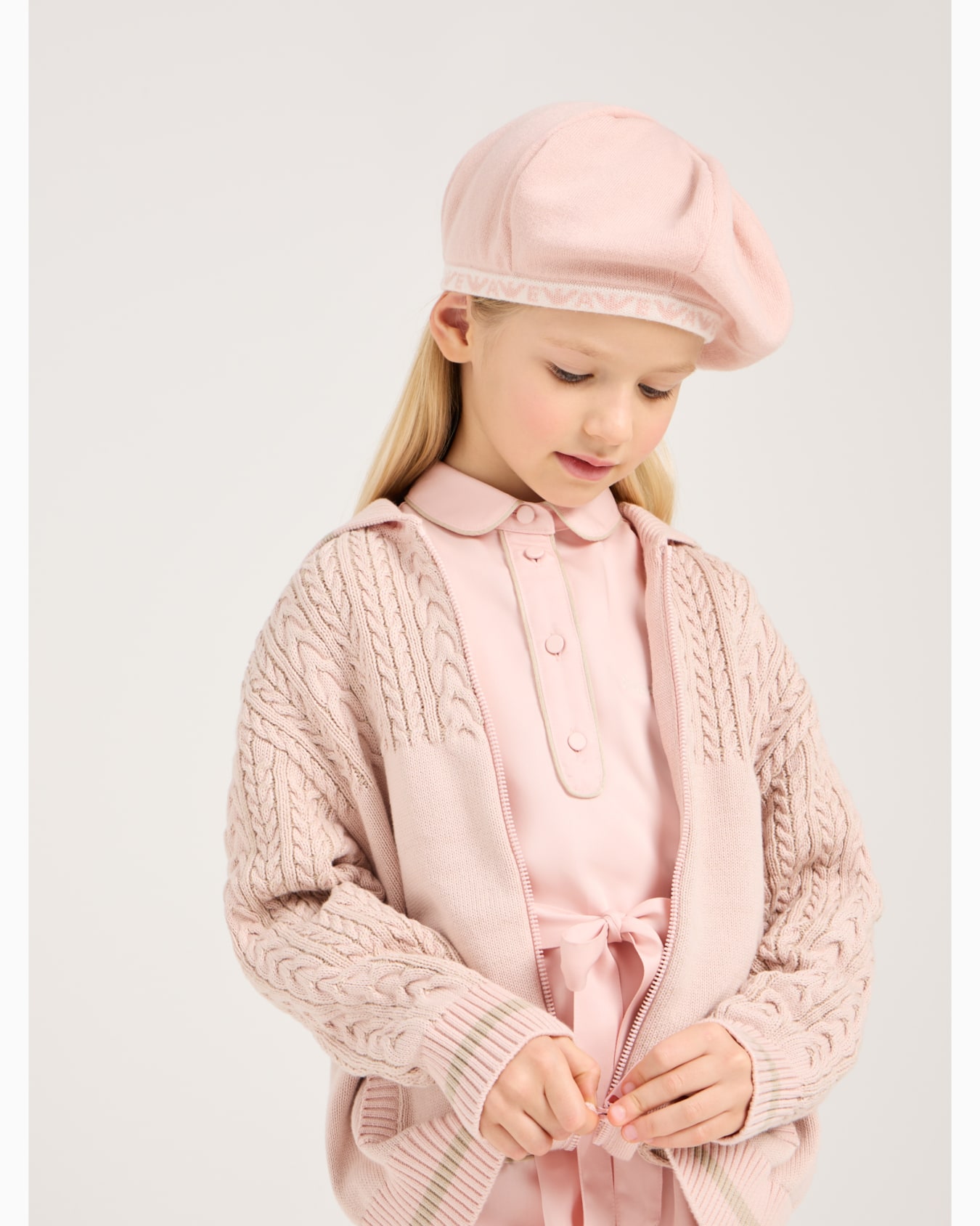 Beret and scarf set in a virgin wool blend with jacquard trim Slide 2
