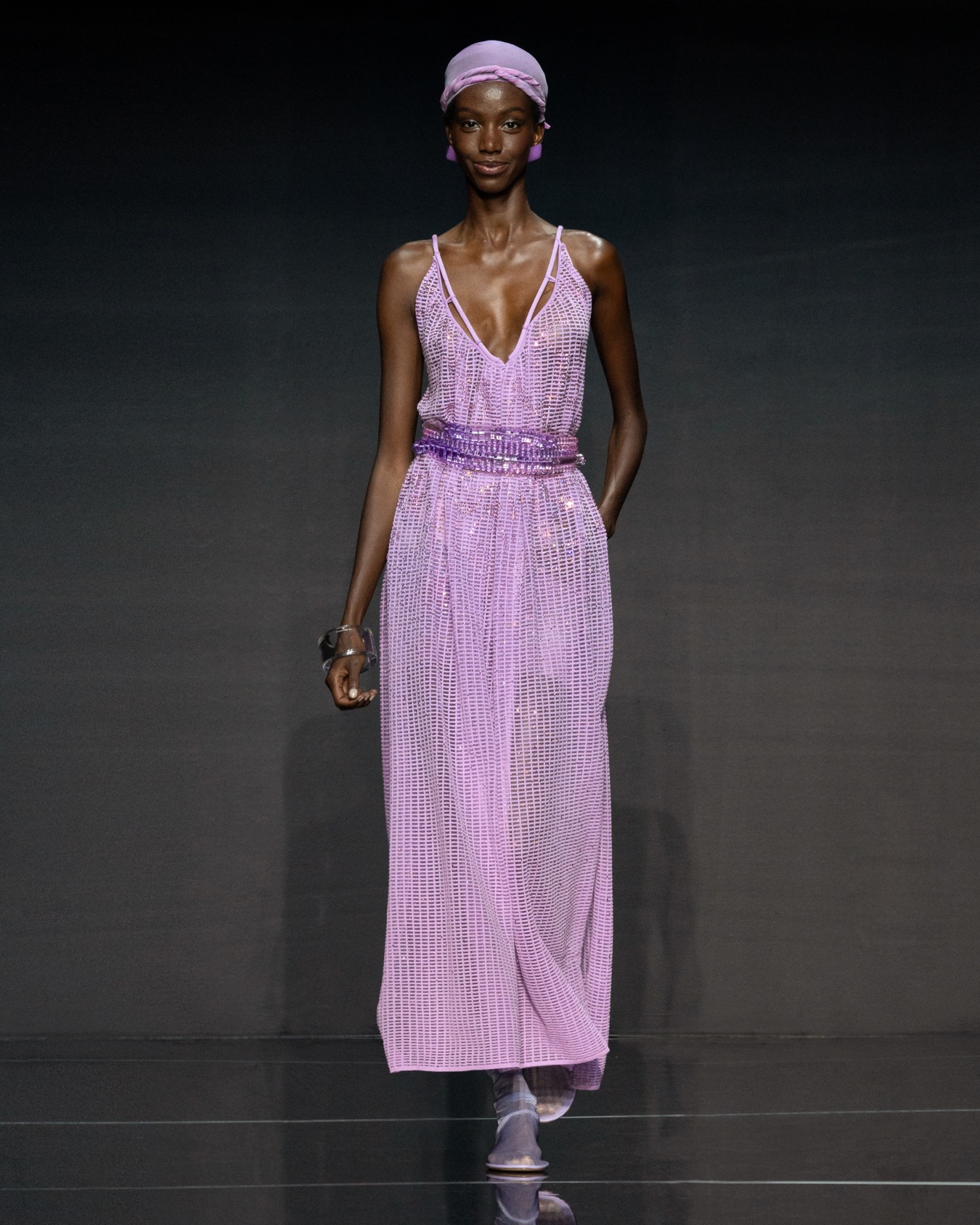Robe longue en maille jersey et ottoman avec strass all over Diapositive 7