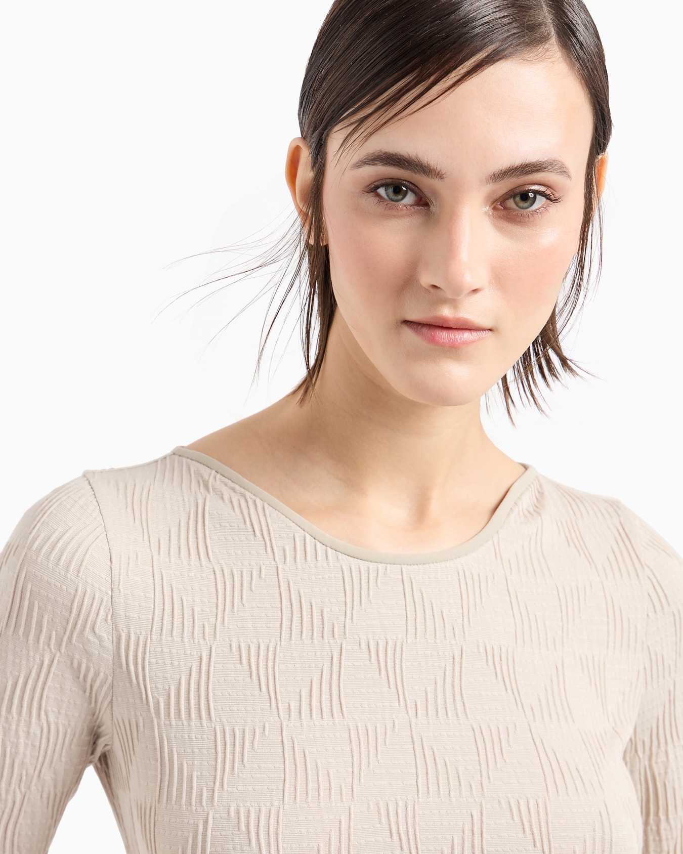 T-shirt ras-du-cou en jersey de viscose jacquard Diapositive 4