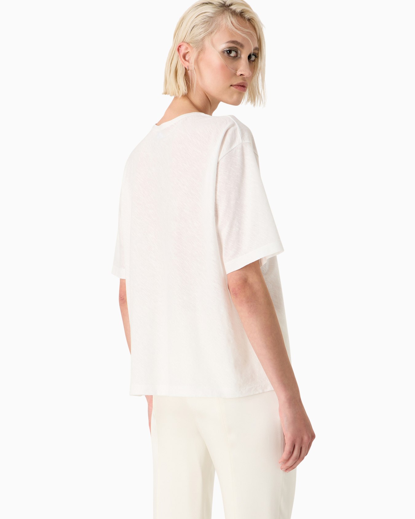 Embroidered crew-neck T-shirt in pure cotton jersey Diapositiva 2