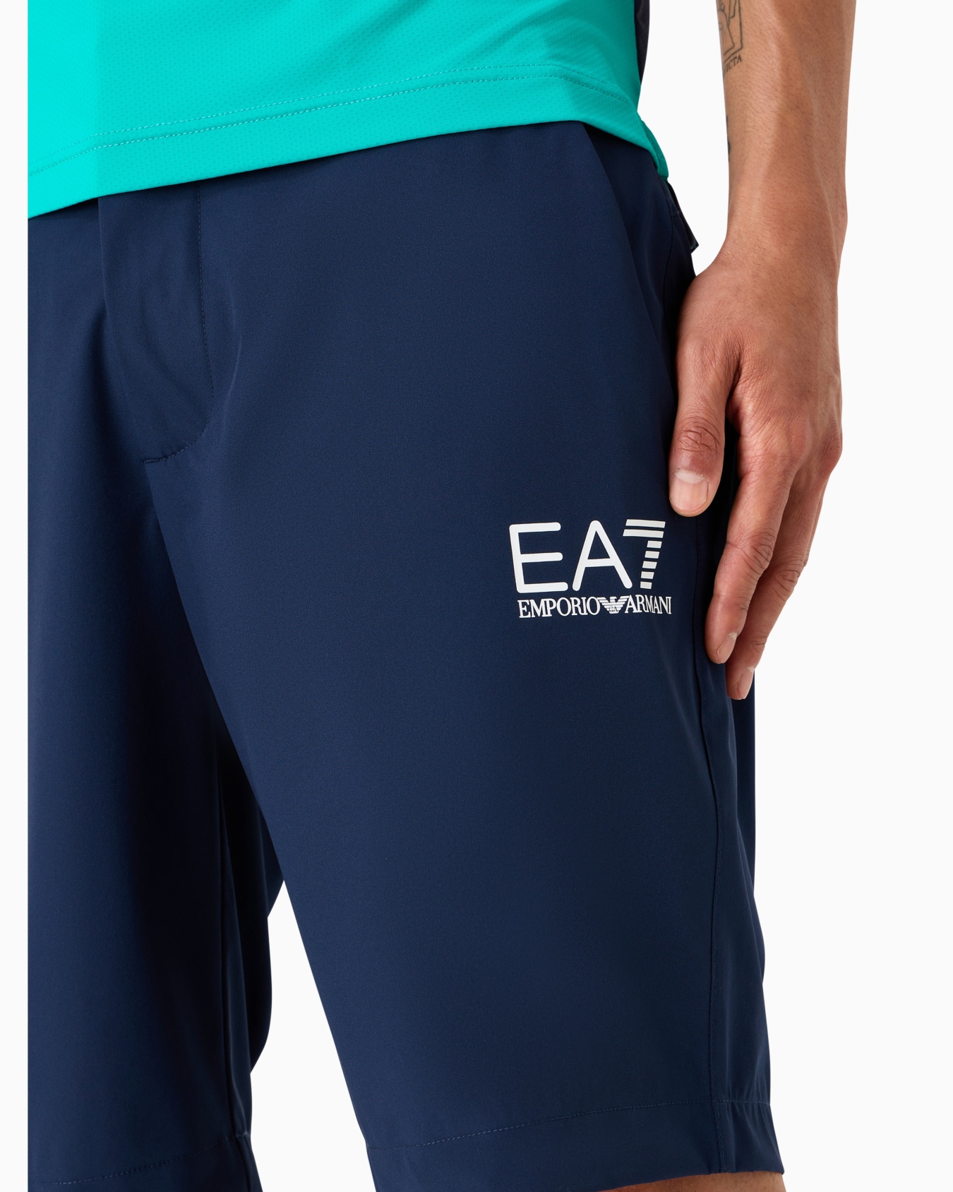 Golf Pro Bermuda shorts in technical fabric VENTUS7 Slide 3