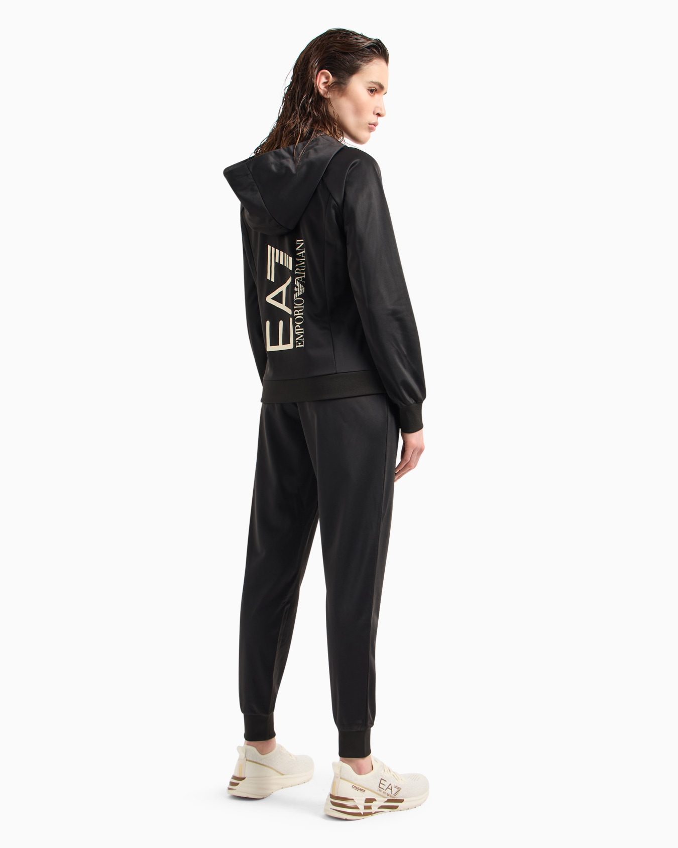 Technical-fabric tracksuit with oversized logo Slide 2