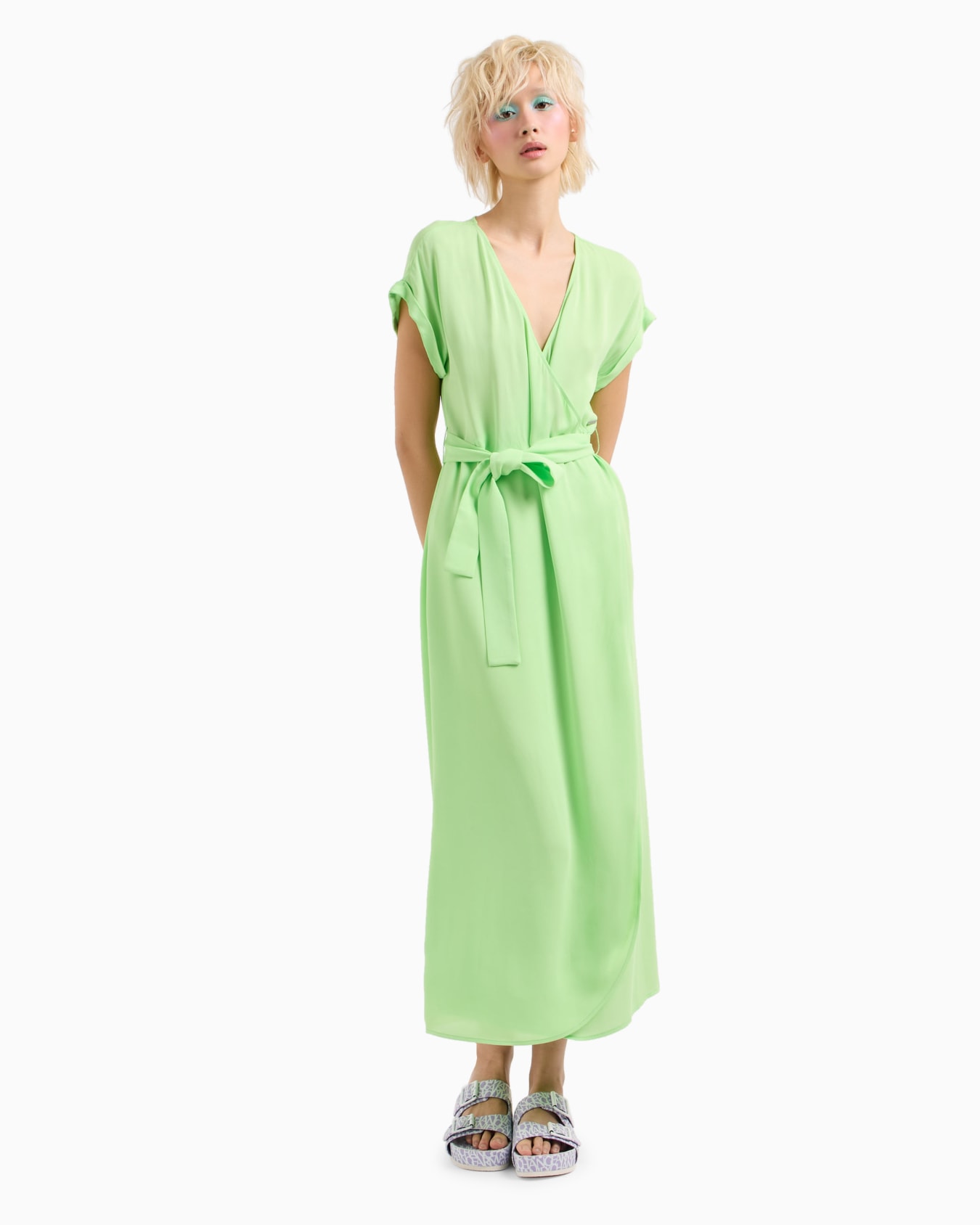 Long georgette dress with sash Diapositiva 1