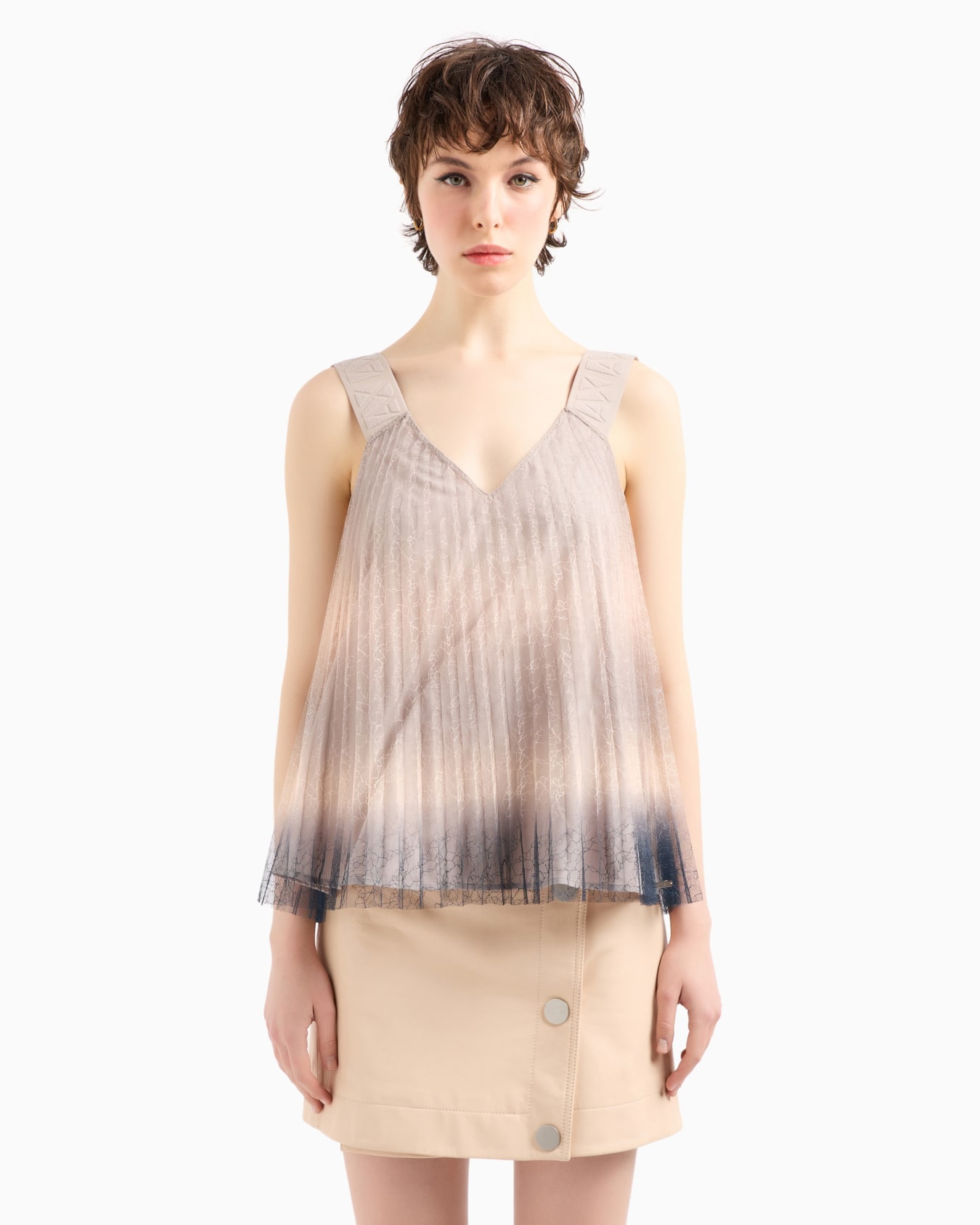 Pleated lace top Diapositiva 1