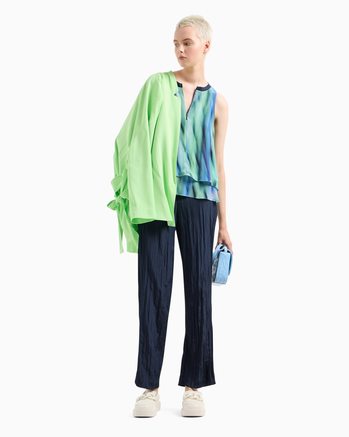 Top in printed satin fabric Diapositiva 3