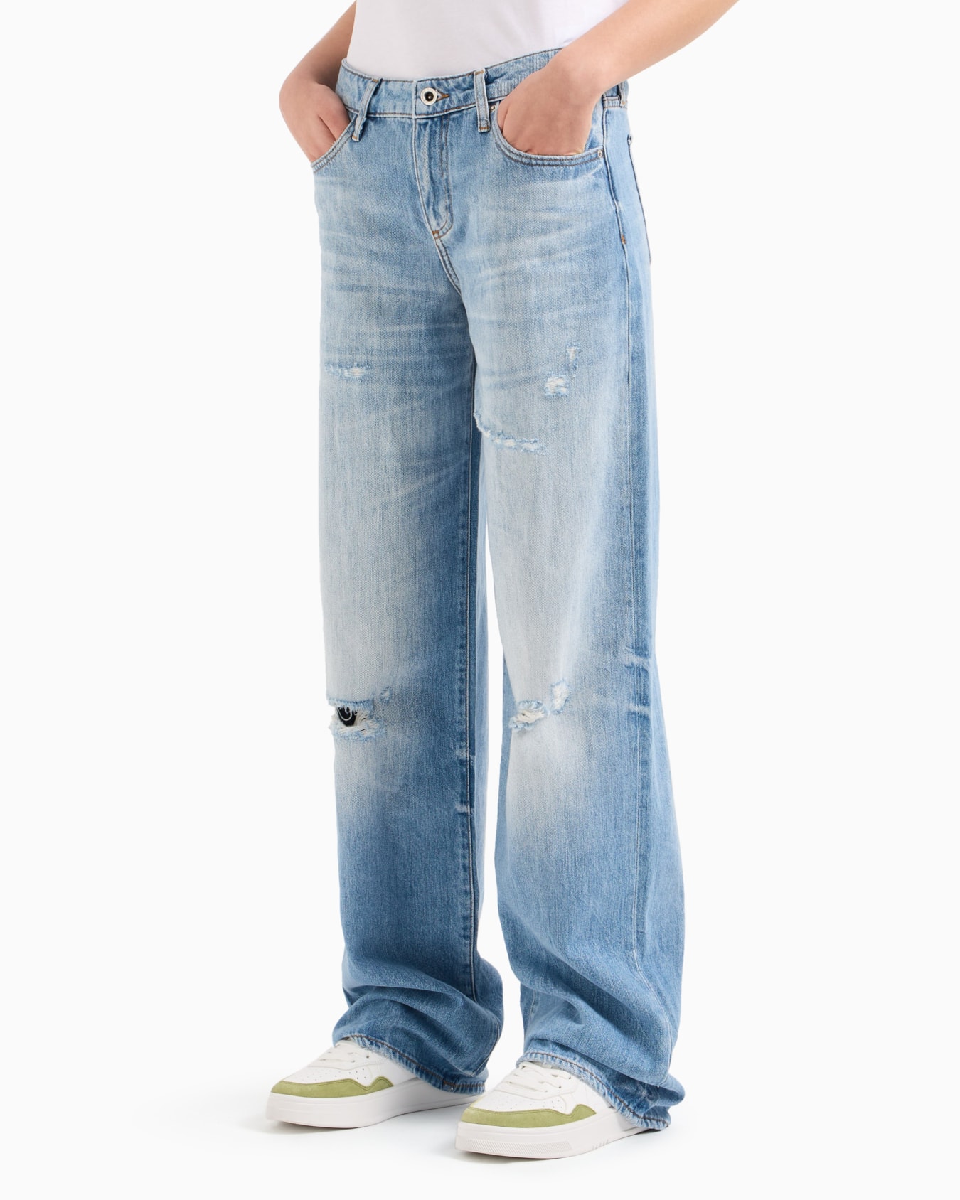 Relaxed fit jeans in rigid denim with embroidered monogram Diapositiva 1