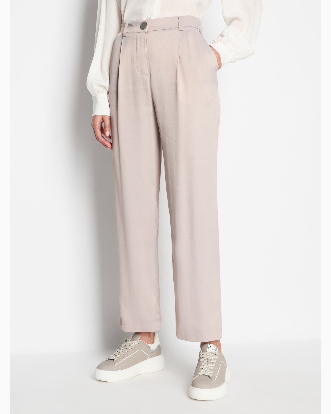 Regular fit gabardine trousers Diapositiva 1