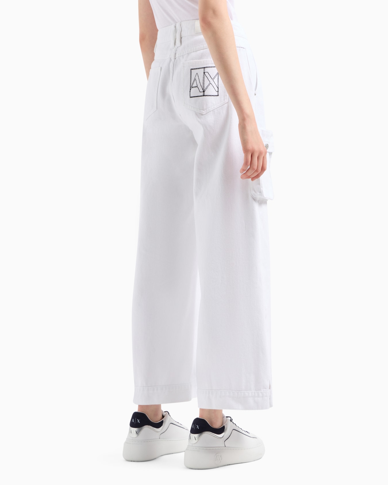 Palazzo jeans in bull denim with maxi pocket Diapositiva 2