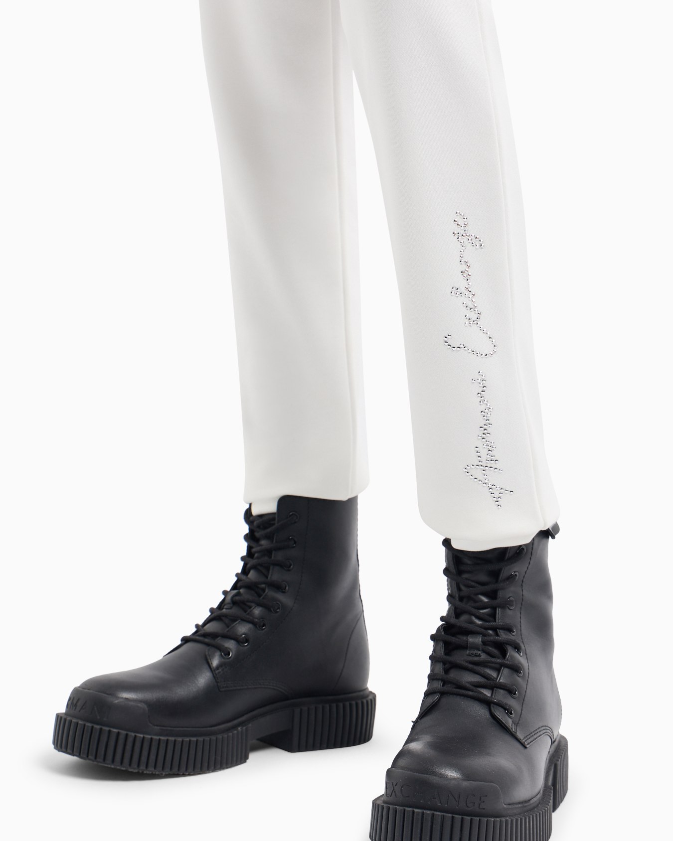 Soft yarn jogger pants with logo Diapositiva 4