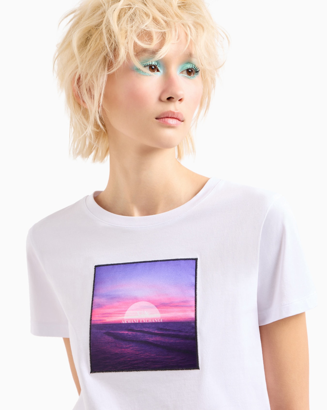 Regular fit T-shirt with logo  Slide 5