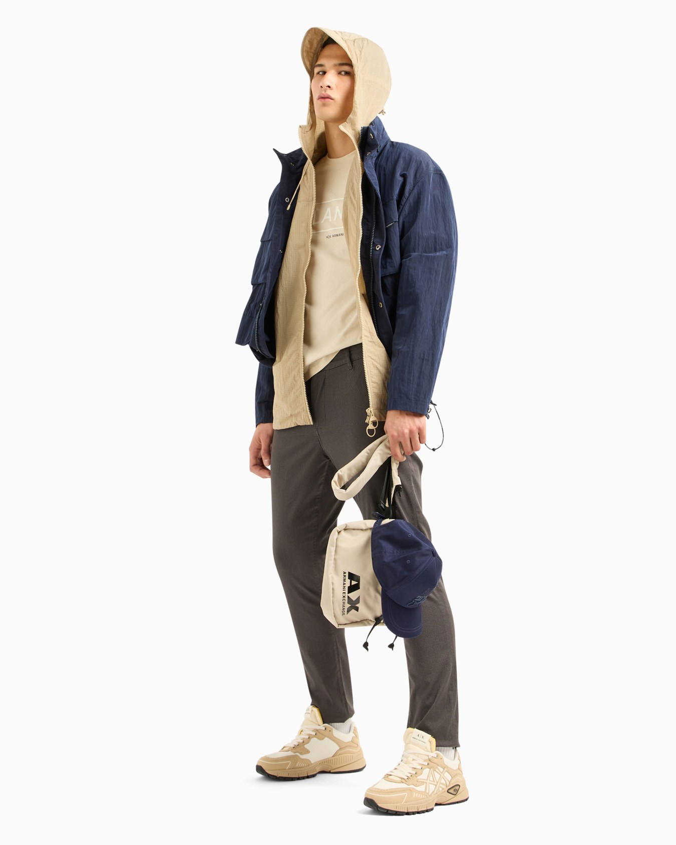 Regular fit gabardine trousers Slide 3