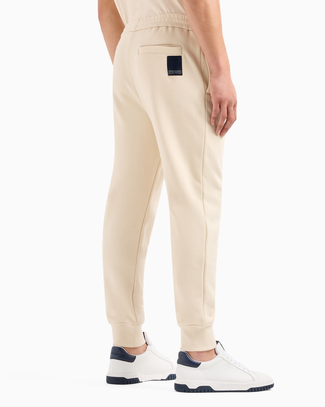Soft yarn jogger pants with logo Diapositiva 2